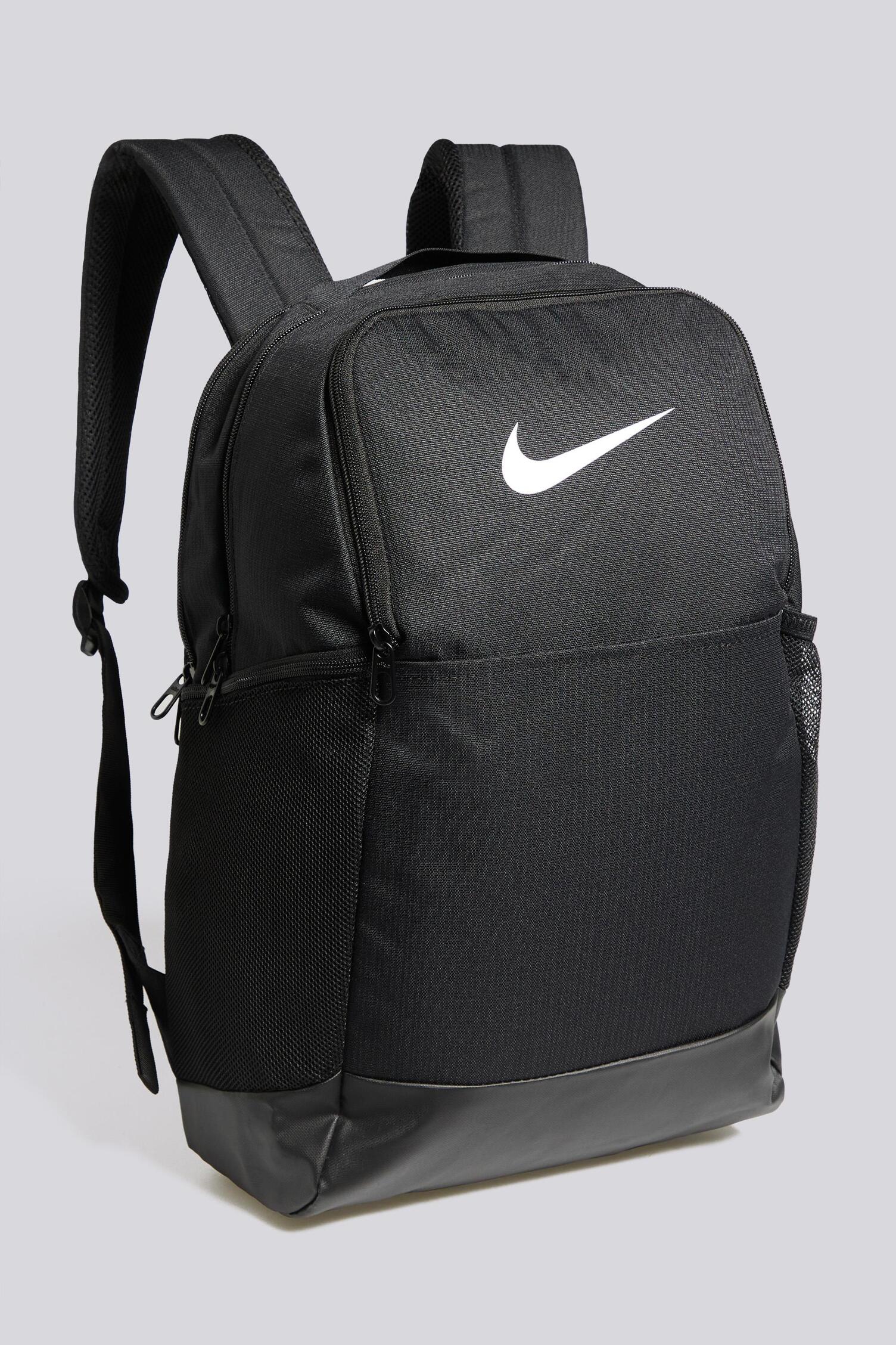 mochila nike brasilia backpack m - 24 litros Nike Brasilia - Preto - Mochila 24 L