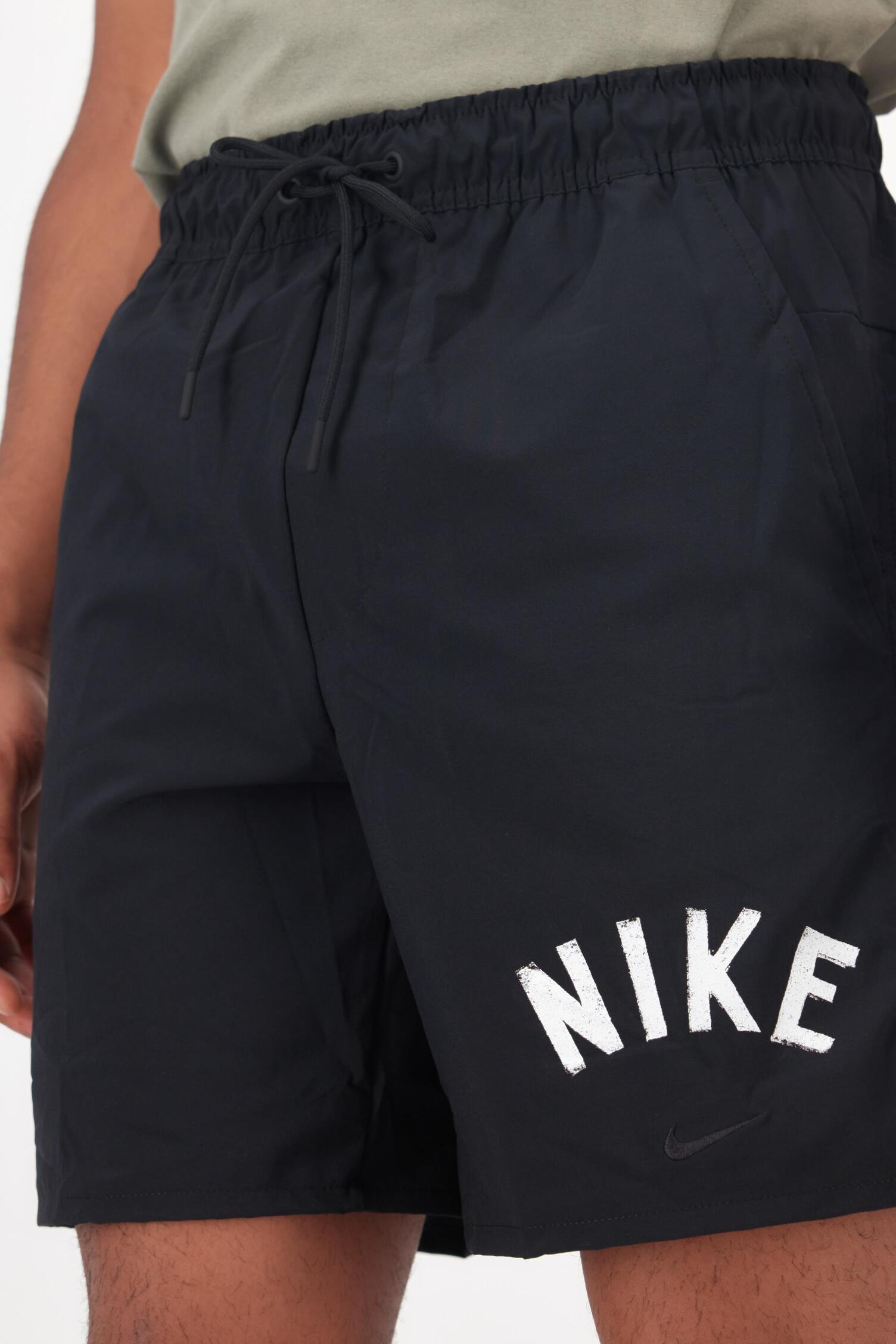 pantalon corto nike swoosh