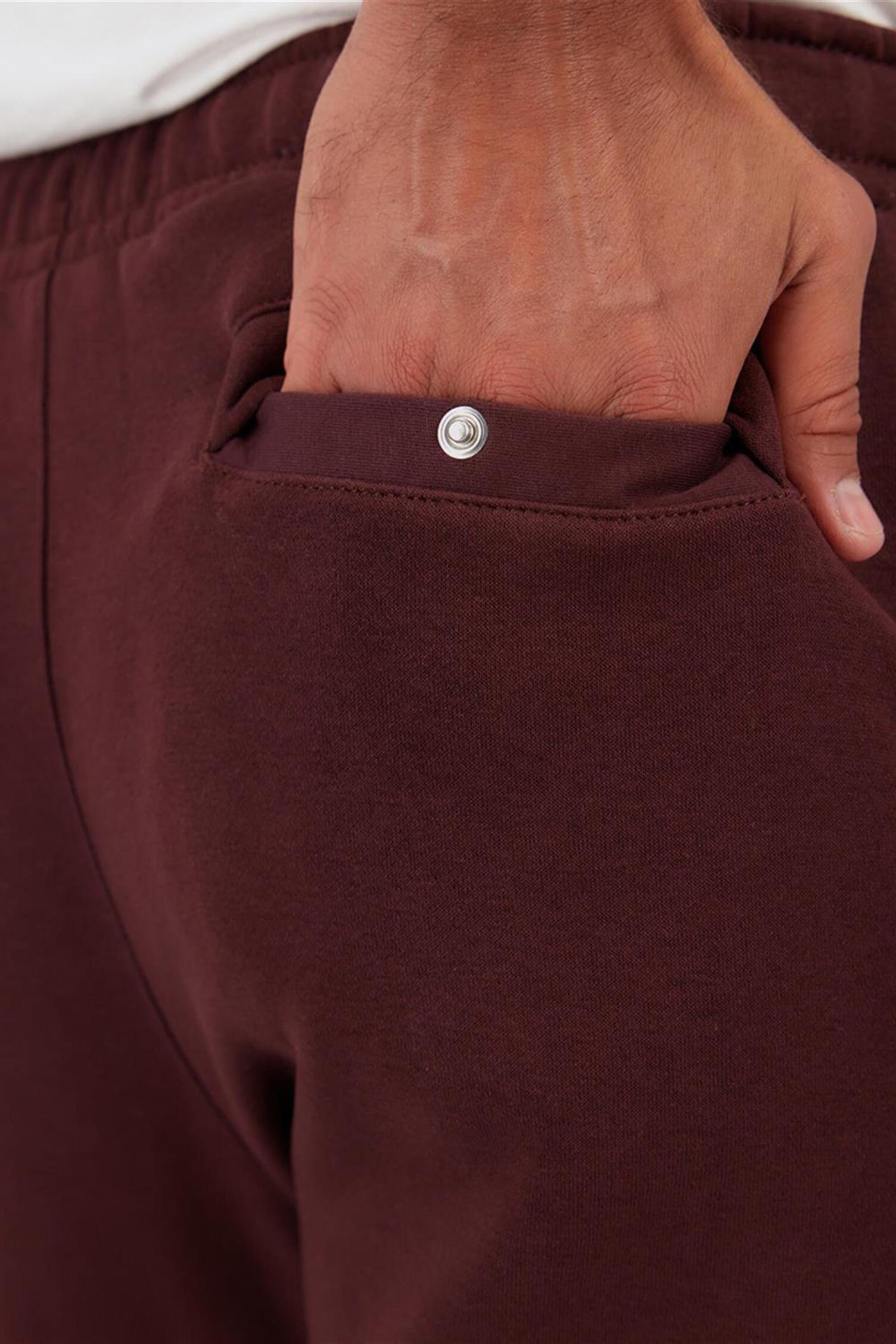 nike club fleece mahogany