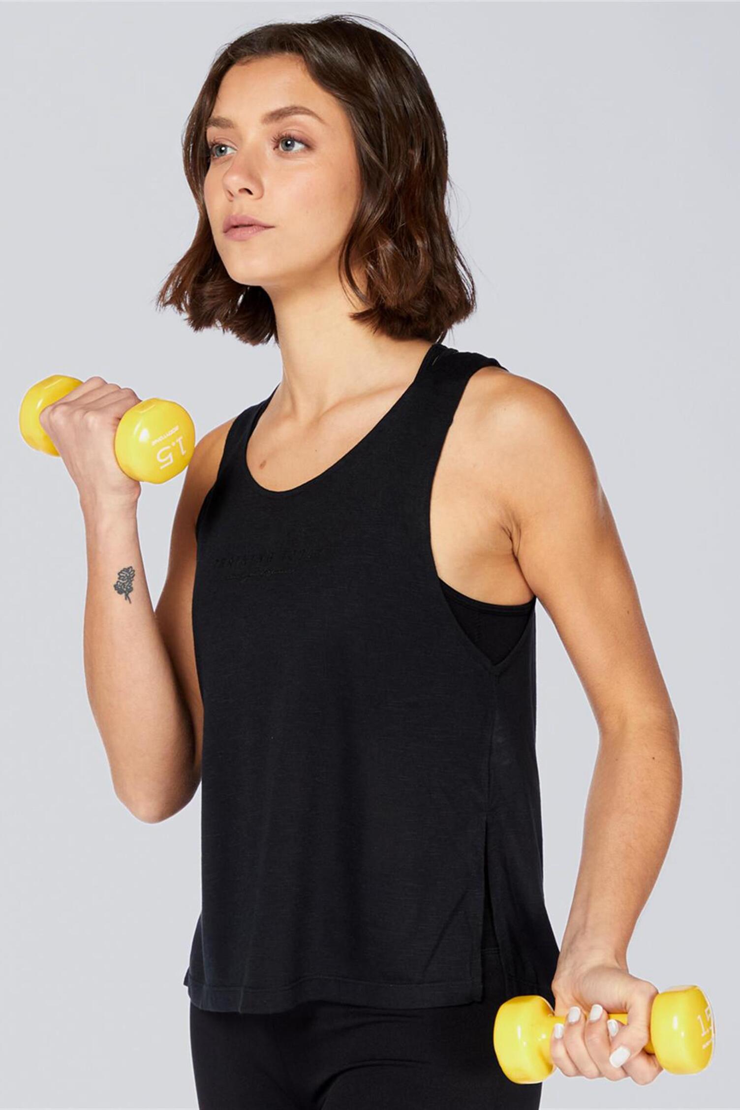 Camiseta De Tirantes Básica Para Mujer - Top Fitness, Espalda De Lucha, Skinny Fit | Talla Única XS-M, Color Baya Oscura