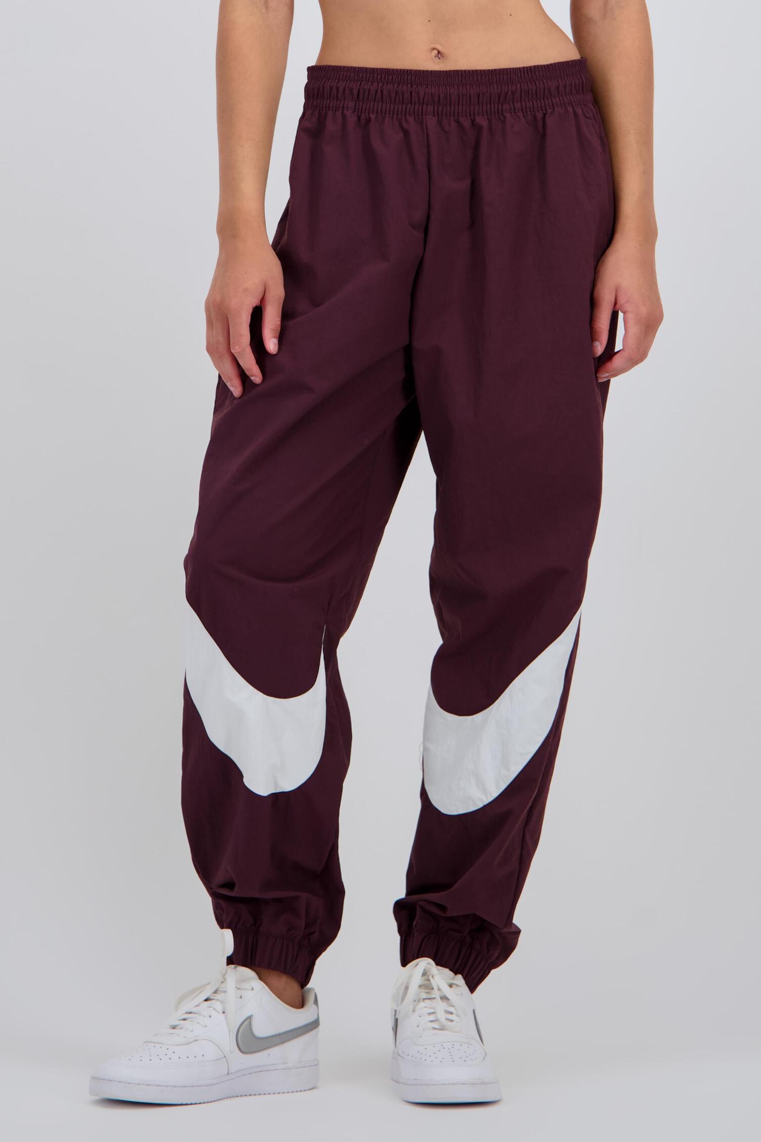 pantalon morado nike