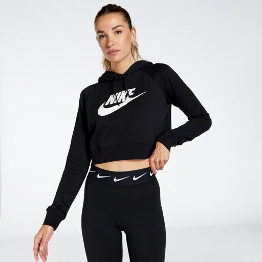 Nike Essential