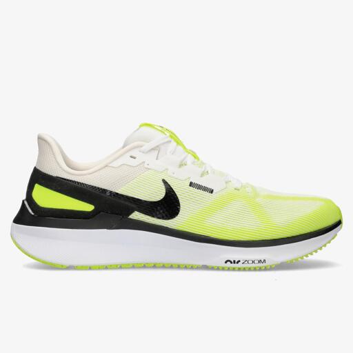 Nike Structure 25
