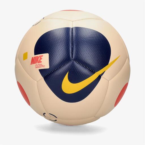 Nike Maestro