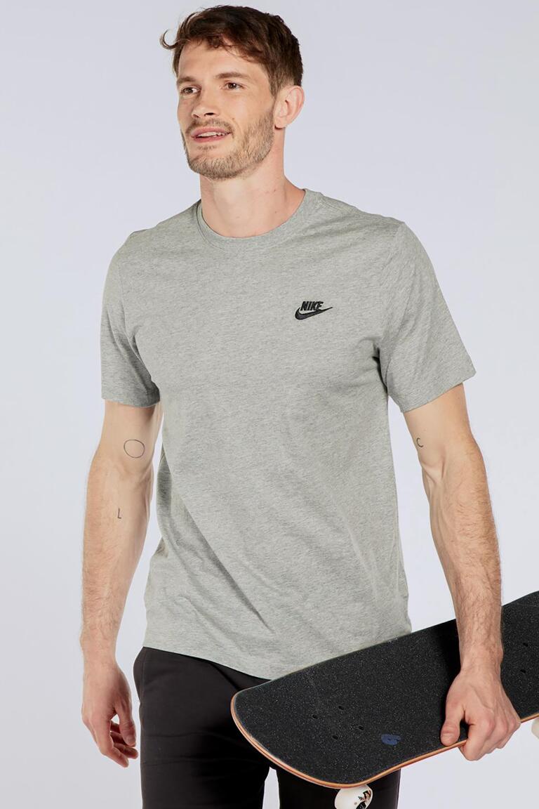 Nike Club