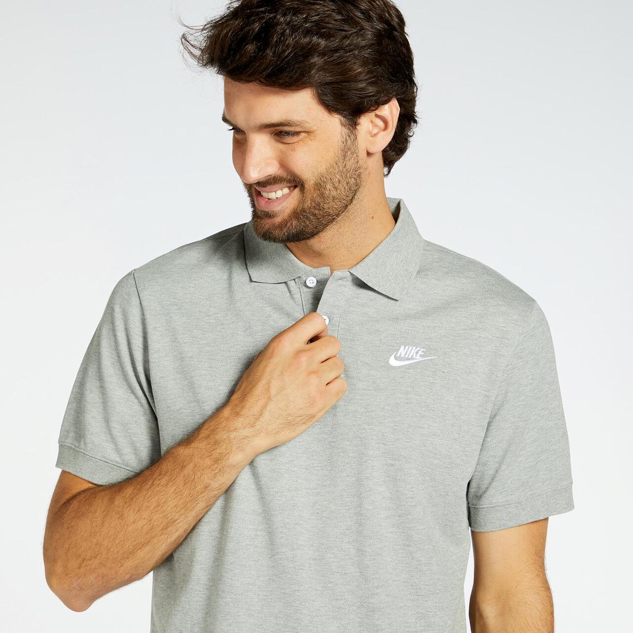 nike mostaza hombre