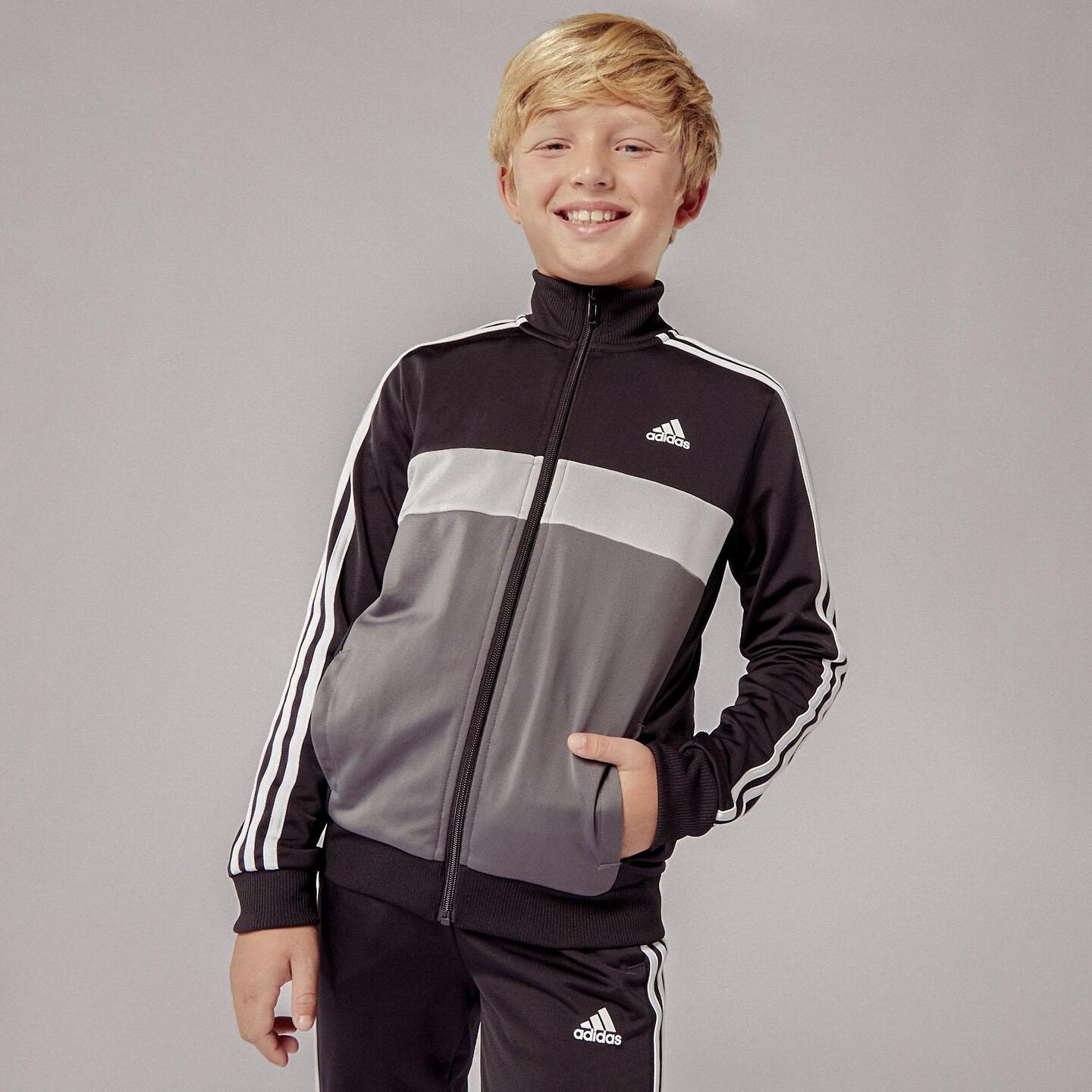 Chandal adidas niño 5 años online