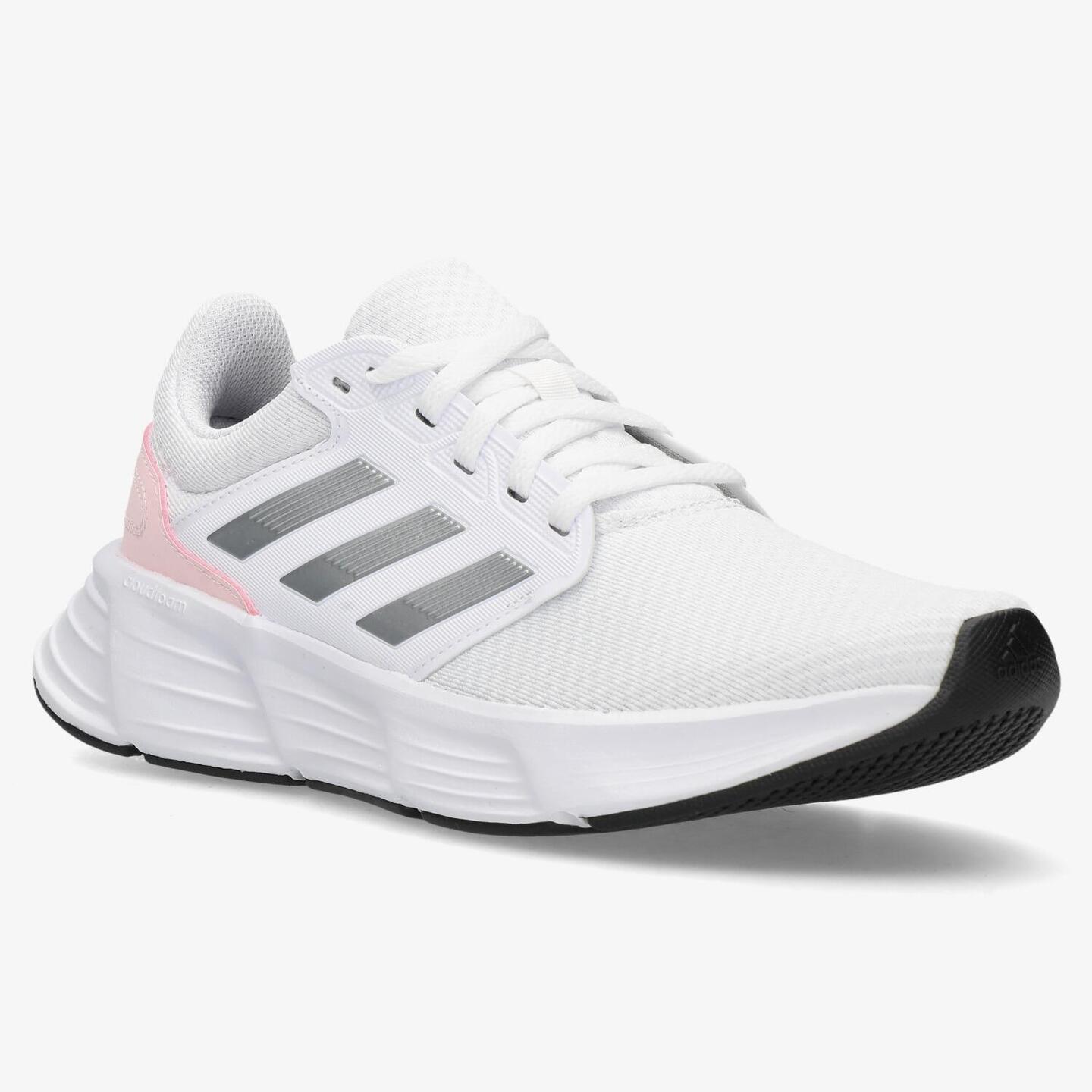 Zapatillas adidas fashion de lona blanca