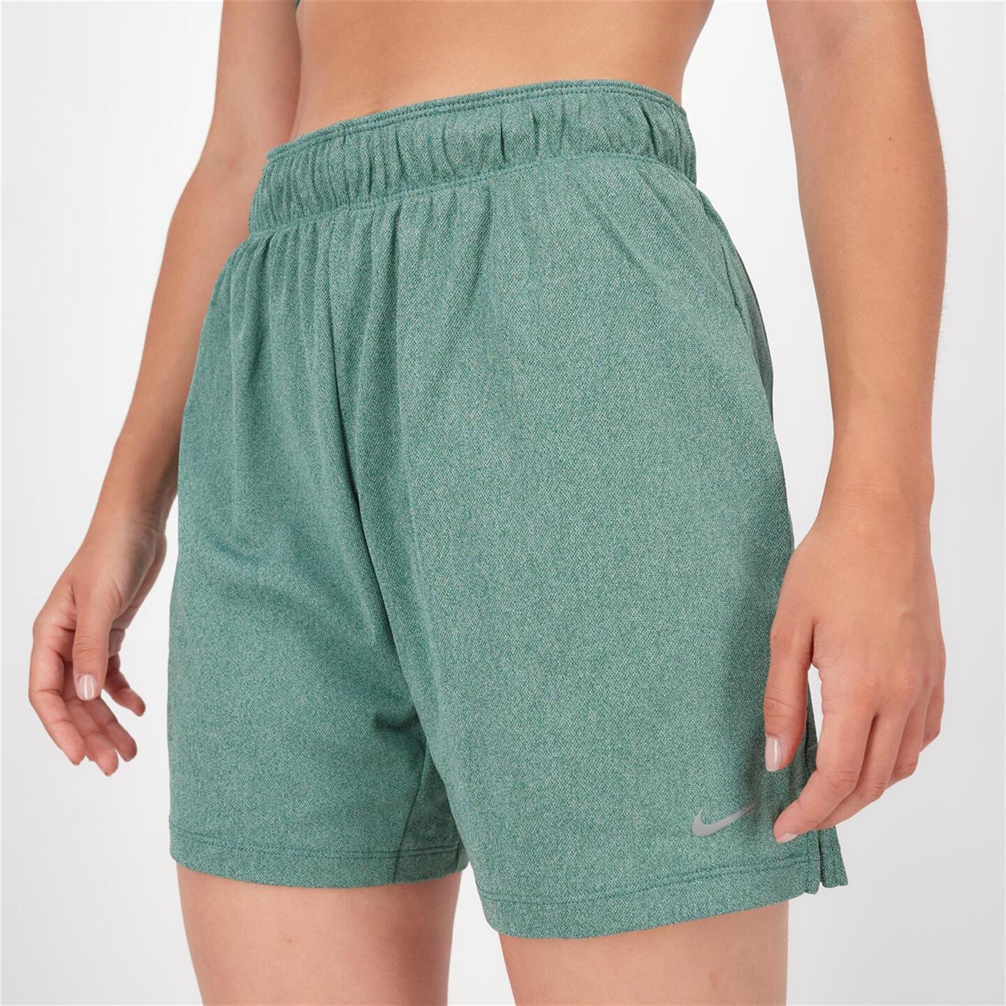 Nike Performance - verde - Pantalón Corto Tiro Alto Mujer