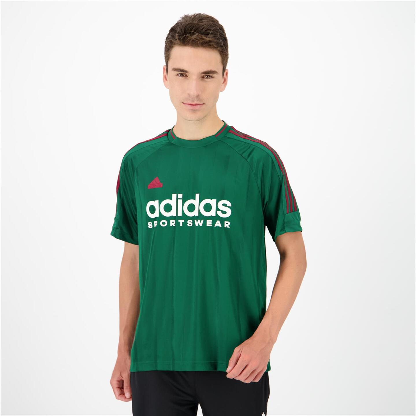 Camisetas adidas hombre verdes on sale