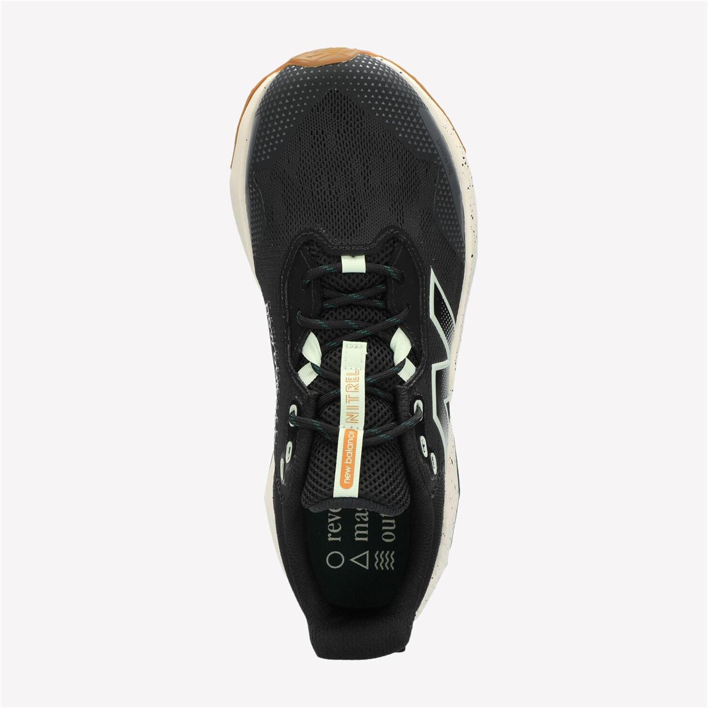 New Balance Dynasoft Nitrel - negro - Sapatilhas Trail Homem