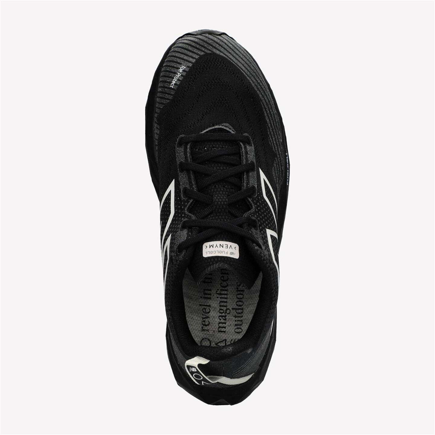 New Balance Fuelcell Venym - negro - Sapatilhas Trail Homem