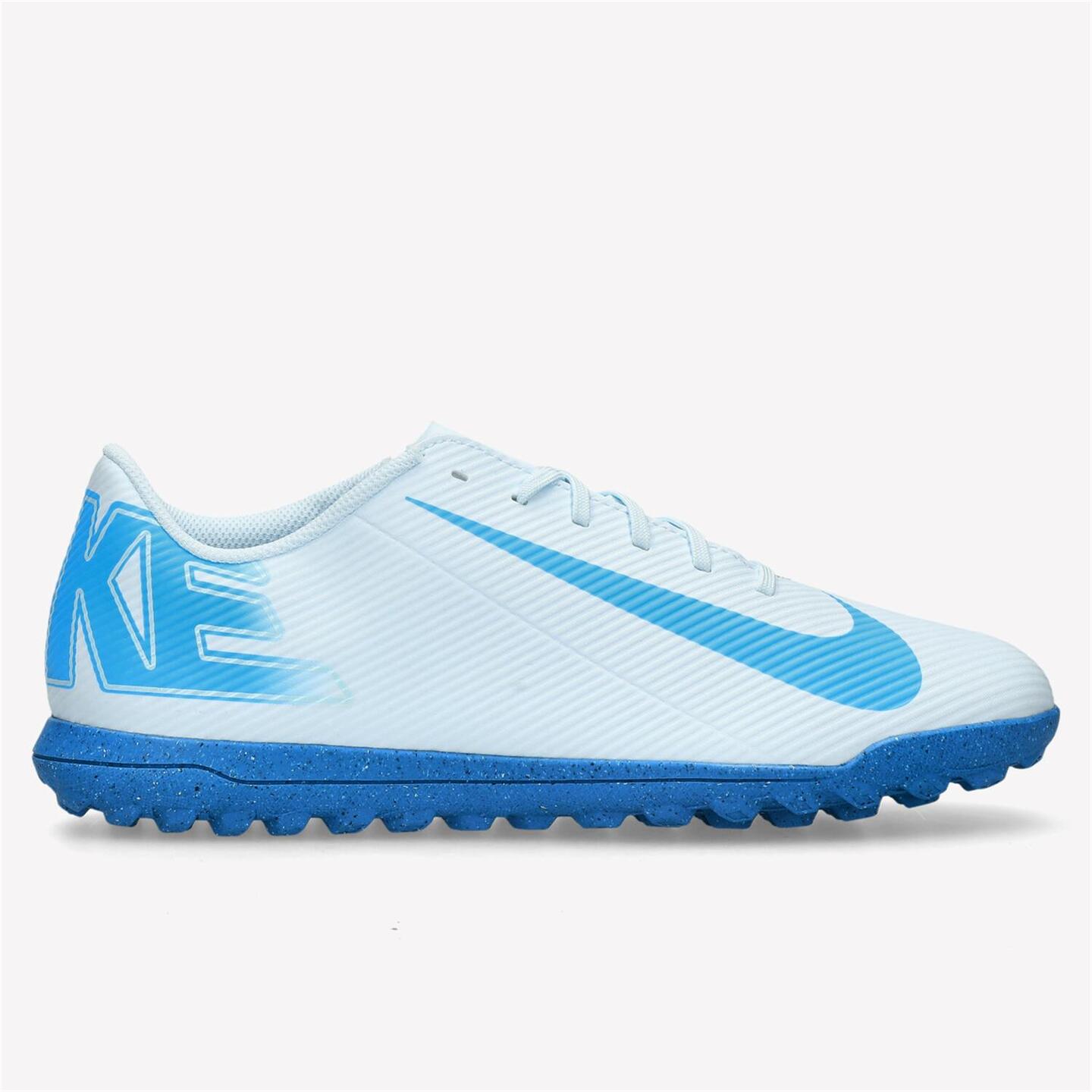 Nike Vapor Club