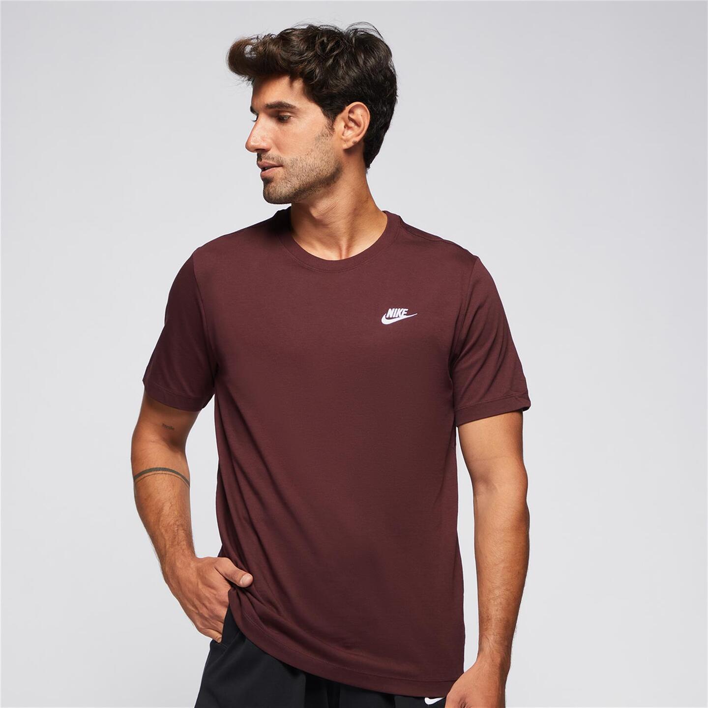 Nike Club - rojo - Camiseta Algodón Hombre