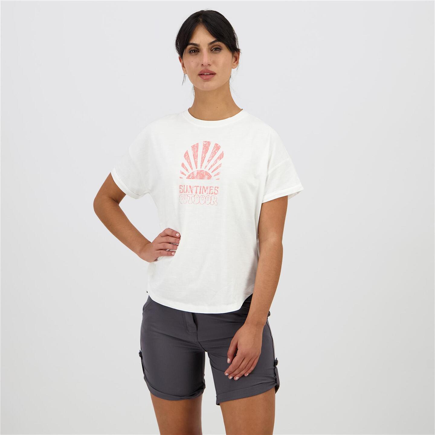 Camisetas tecnicas trekking mujer online