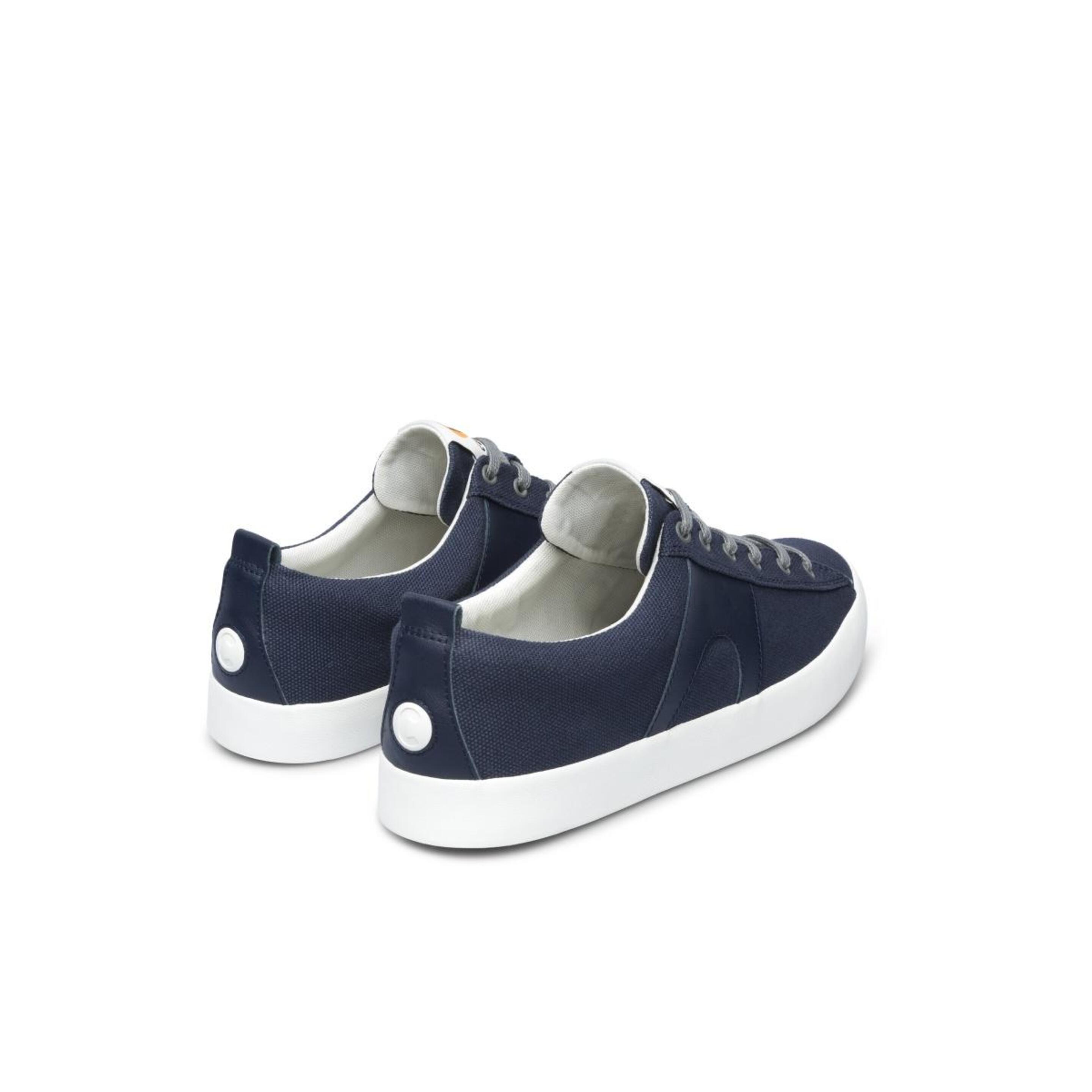 Zapatillas De Lona Camper Con Cordones