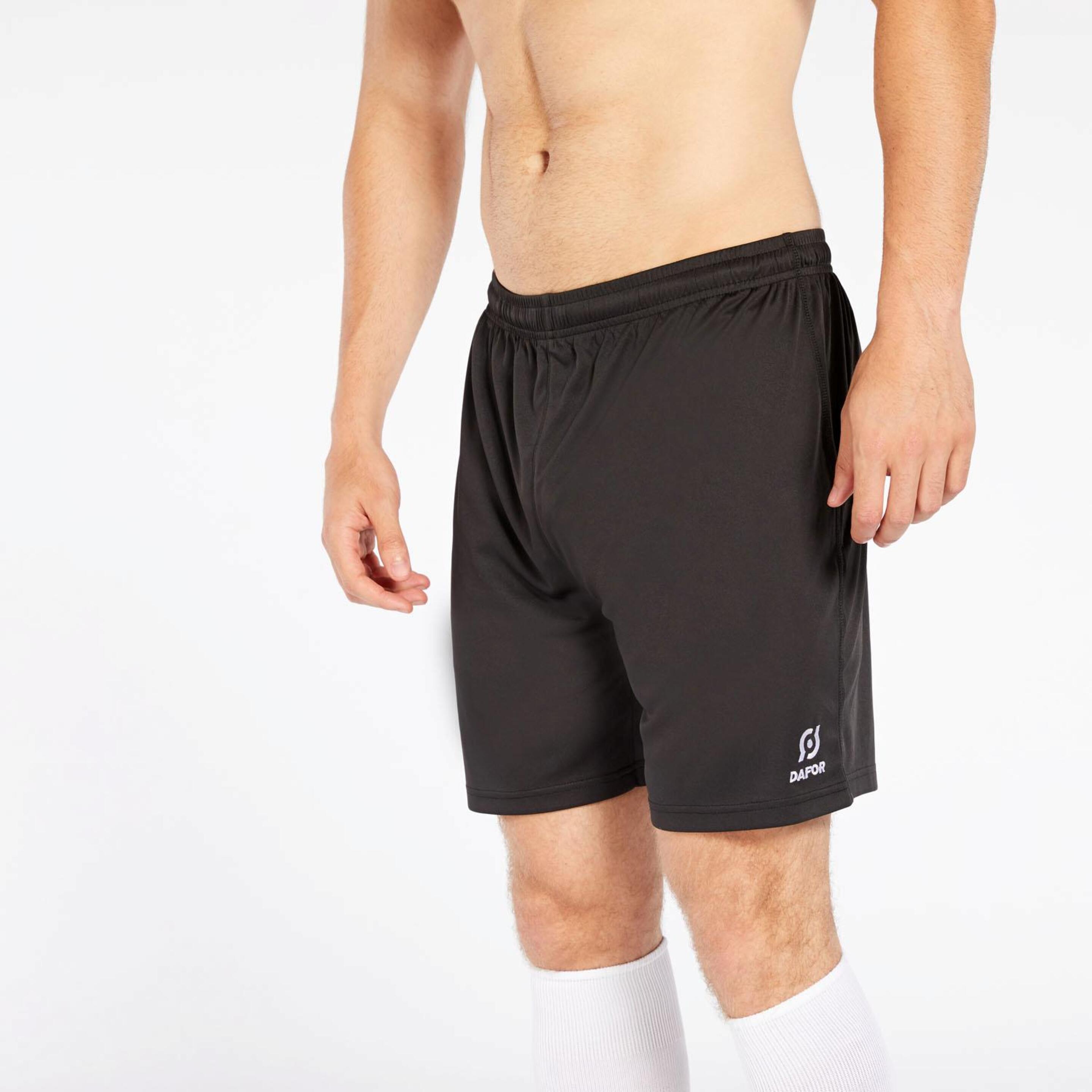 Short fútbol de DAFOR Hombre en negro