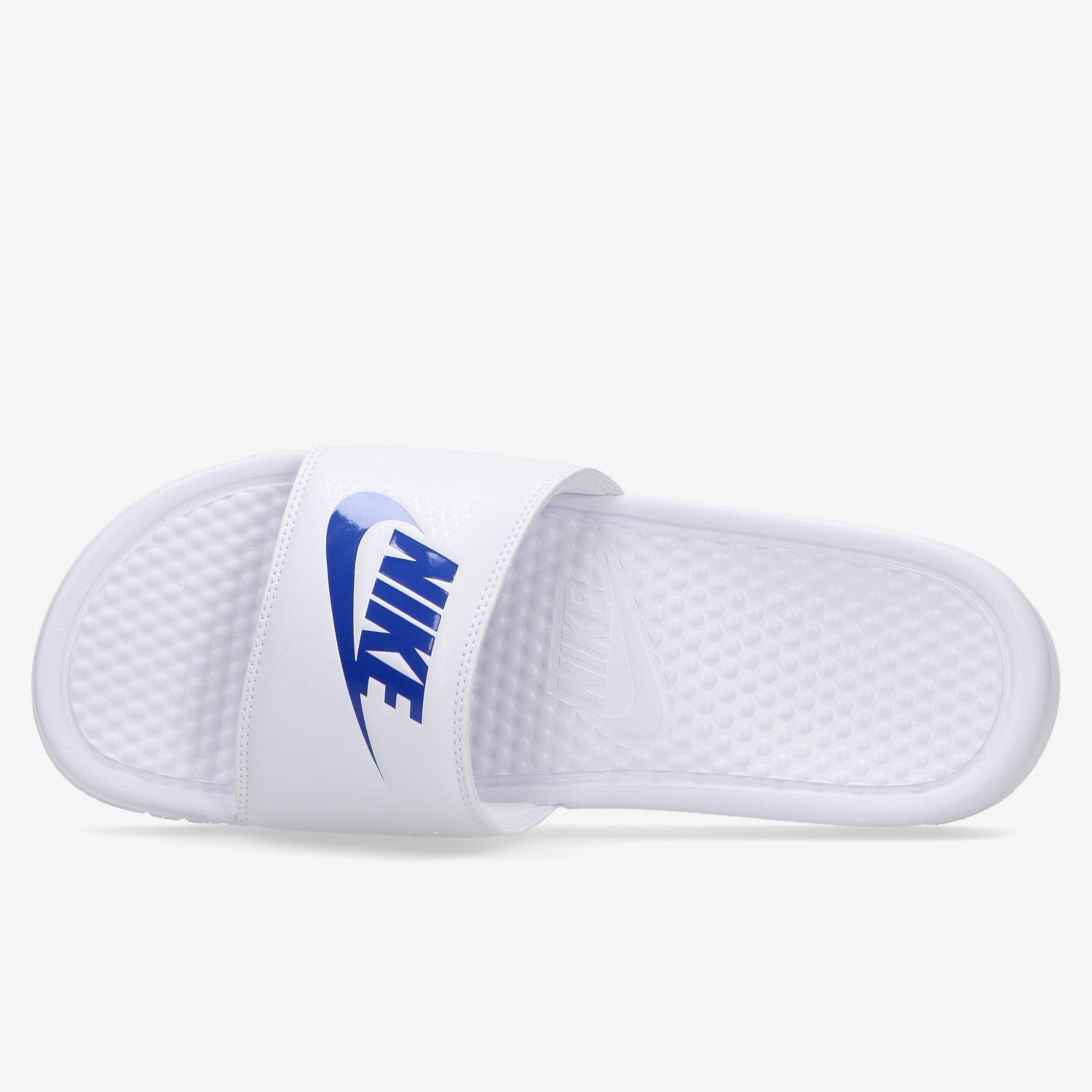 Nike Benassi