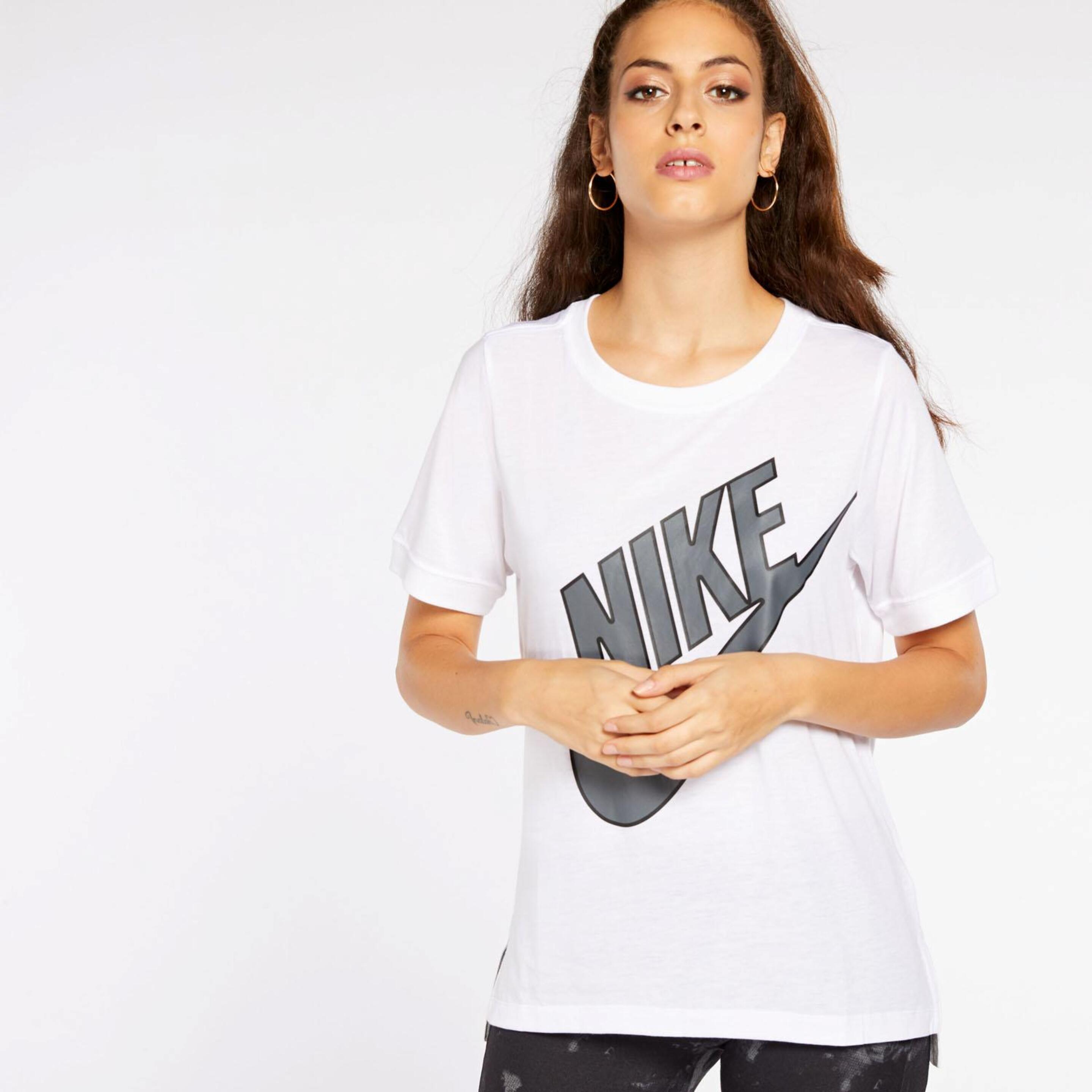 Camiseta Nike