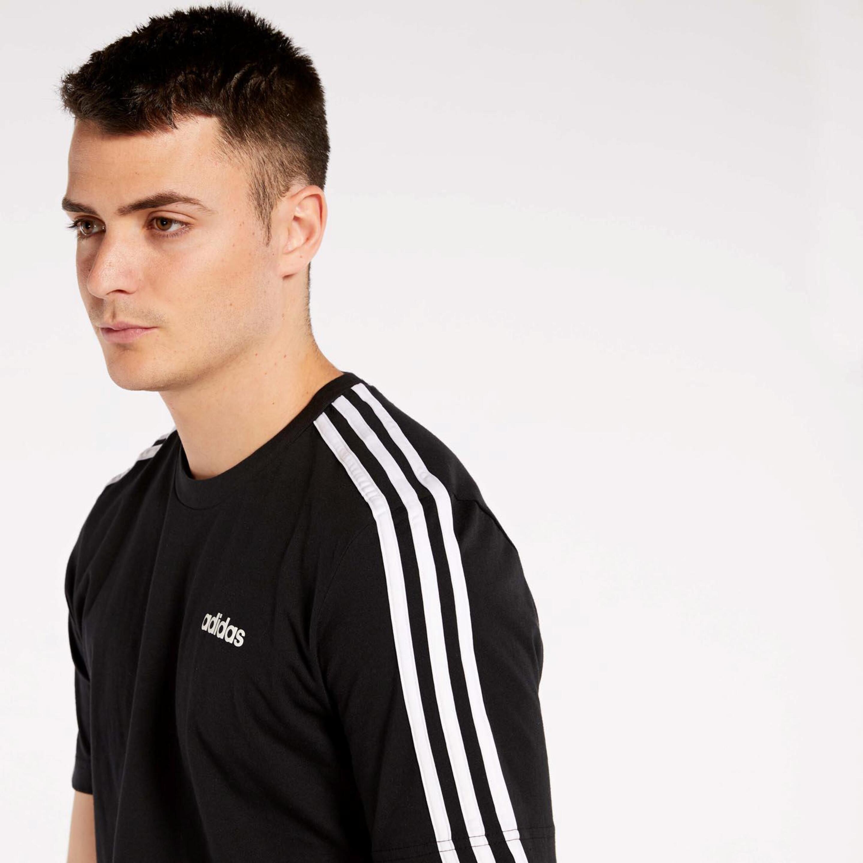 Camiseta adidas