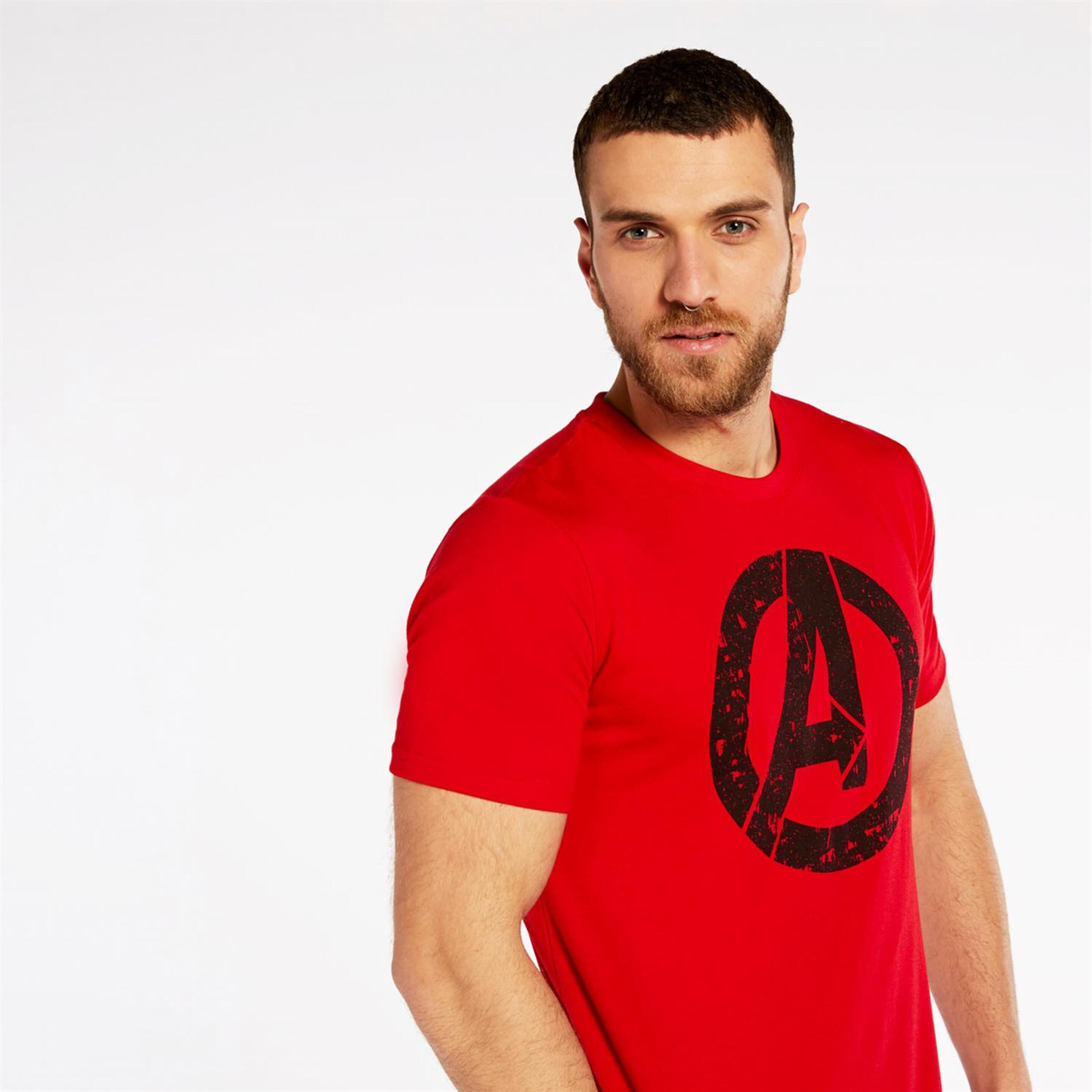 Camiseta Avengers