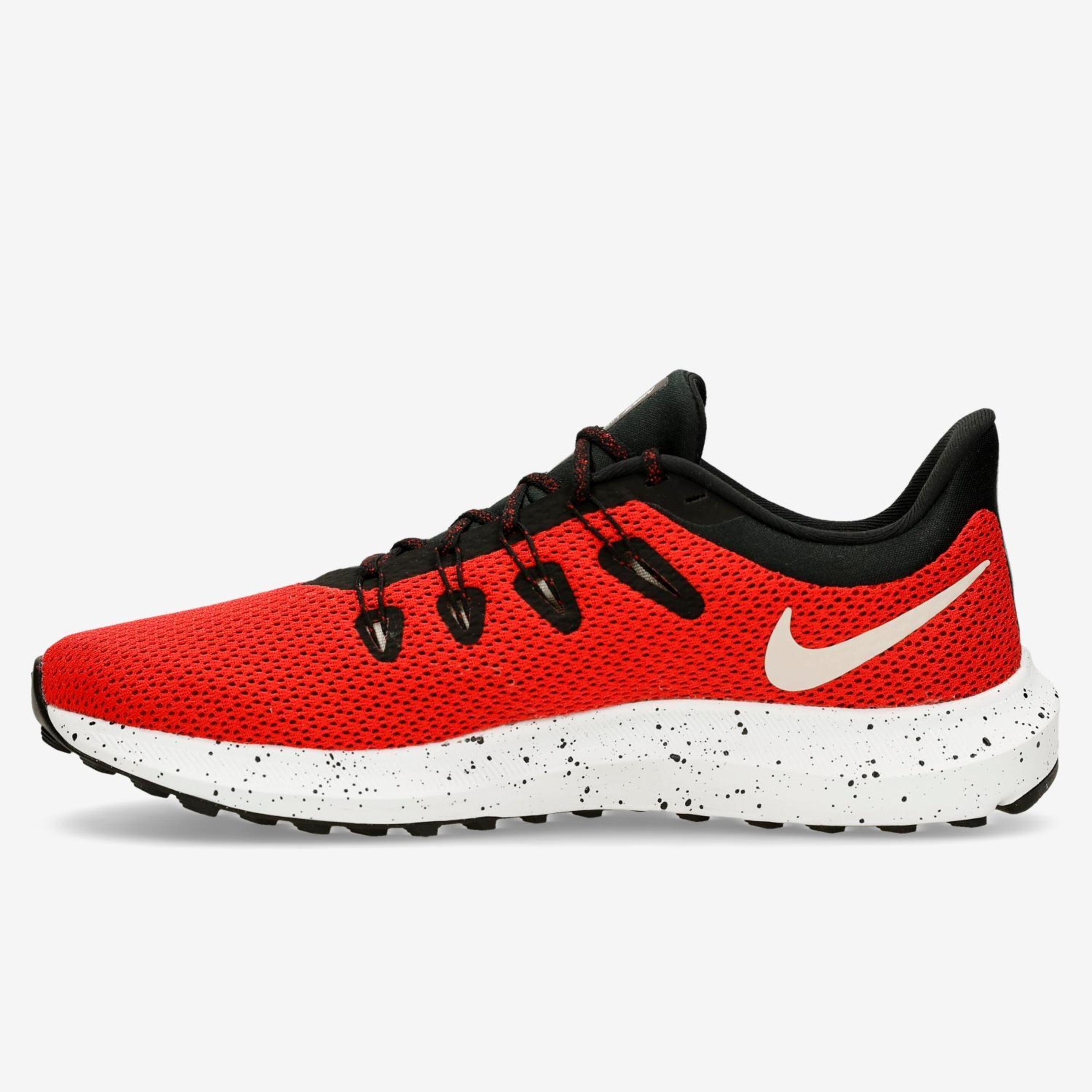 Nike Quest 2 Se