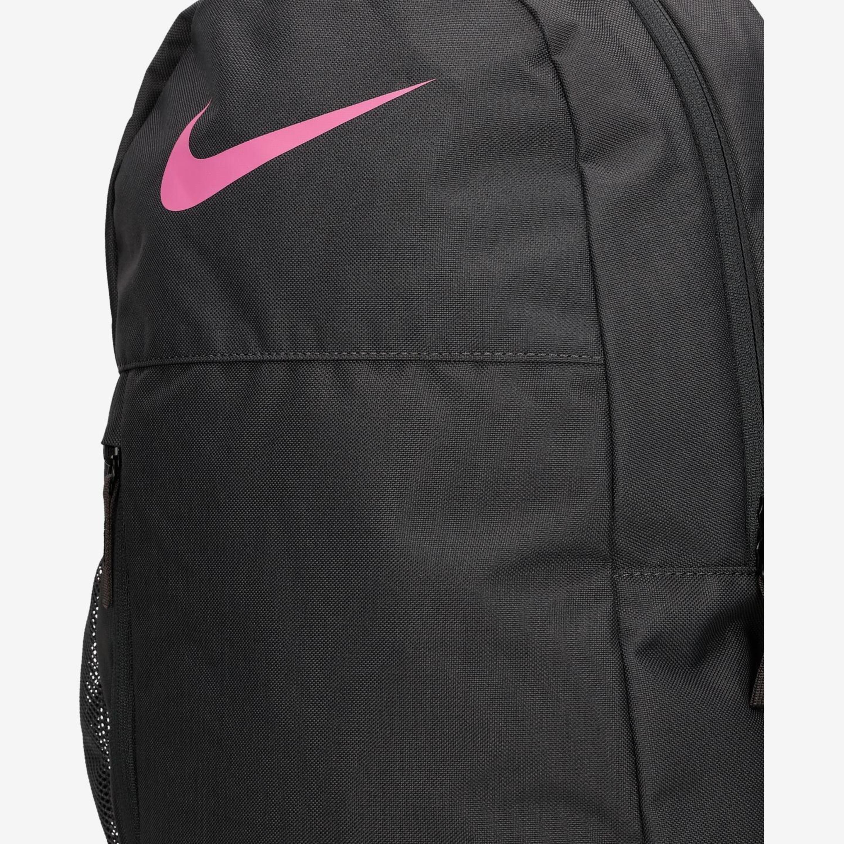 Mochila Nike Elemental