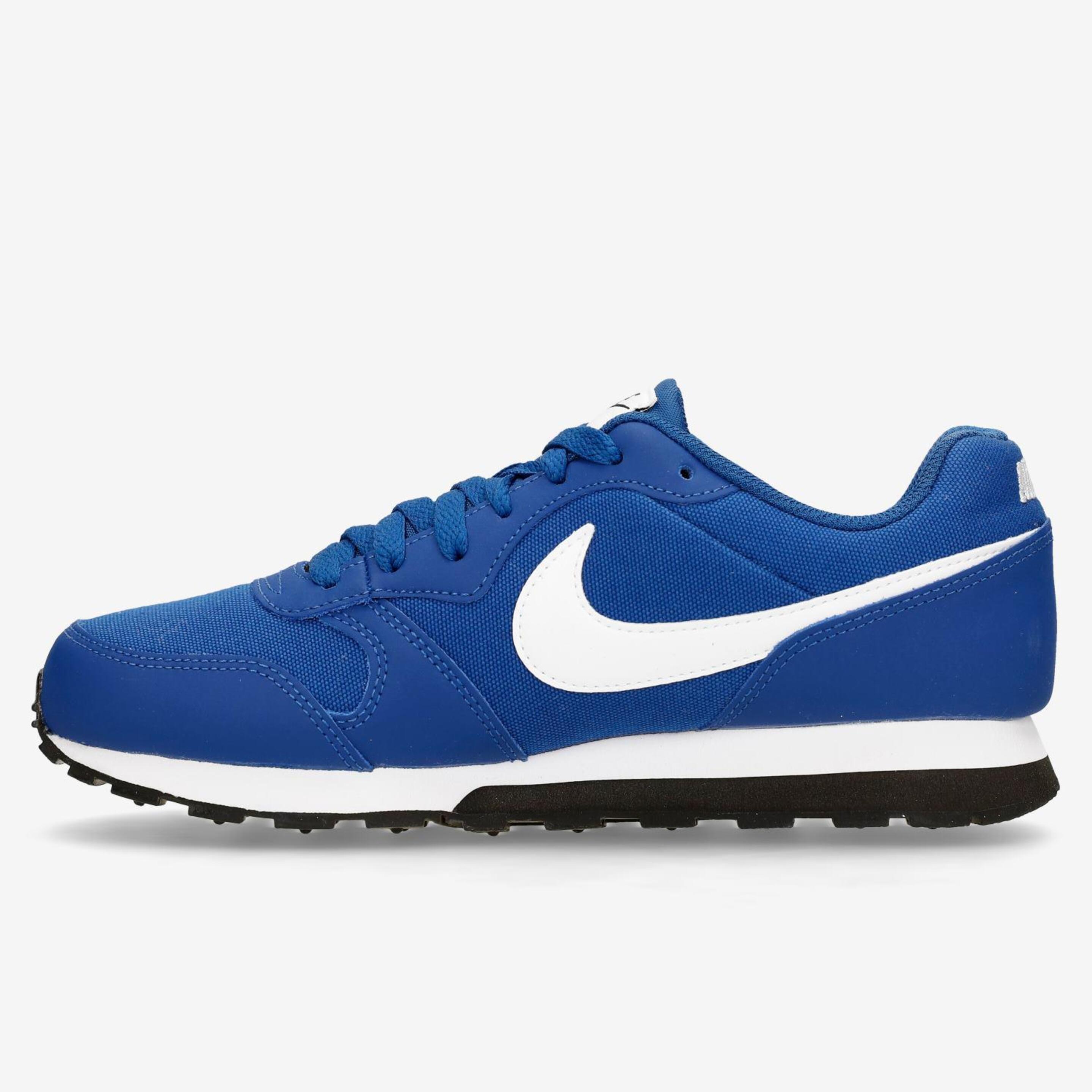 Nike MD Runner 2