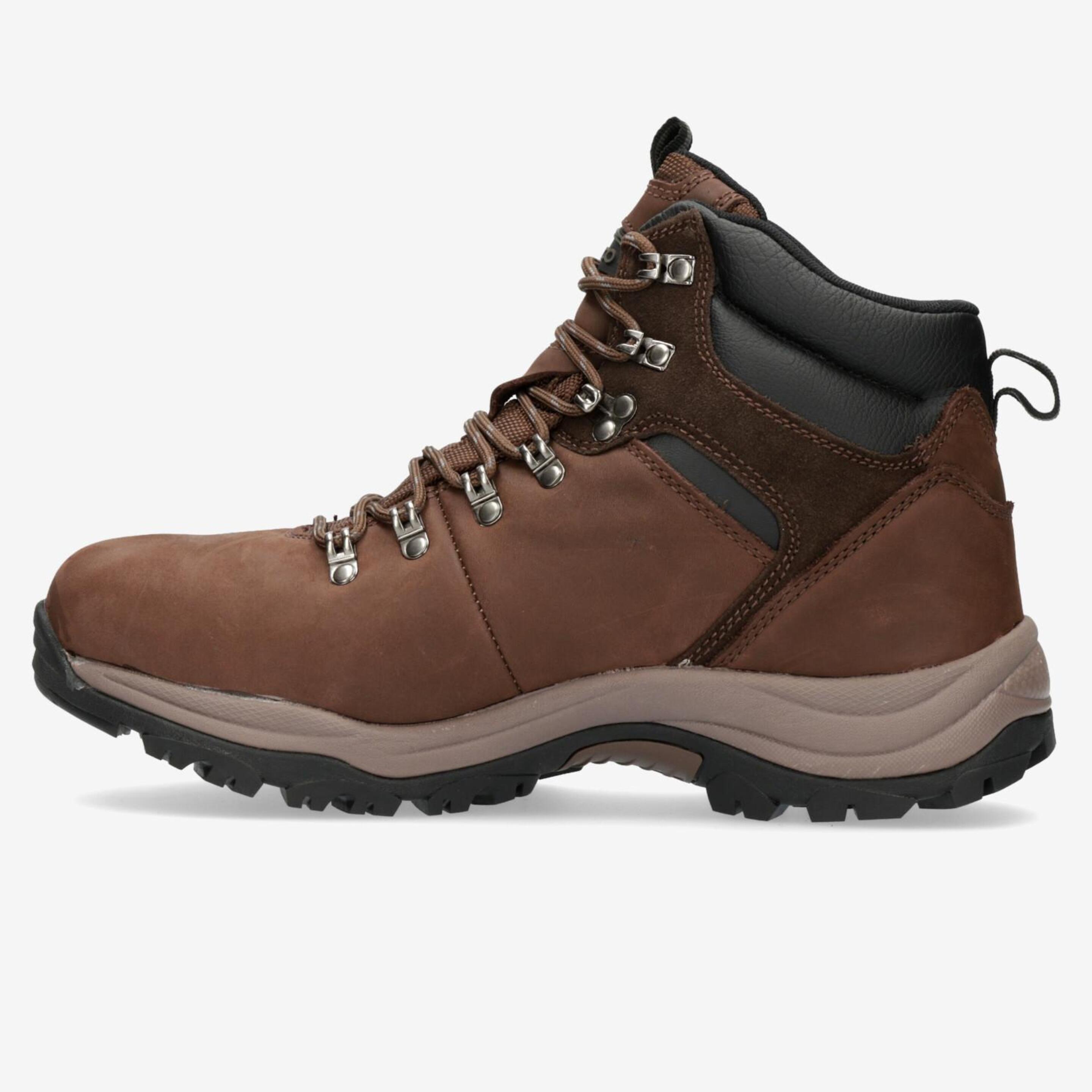 Botas Montaña Boriken Bakula 18