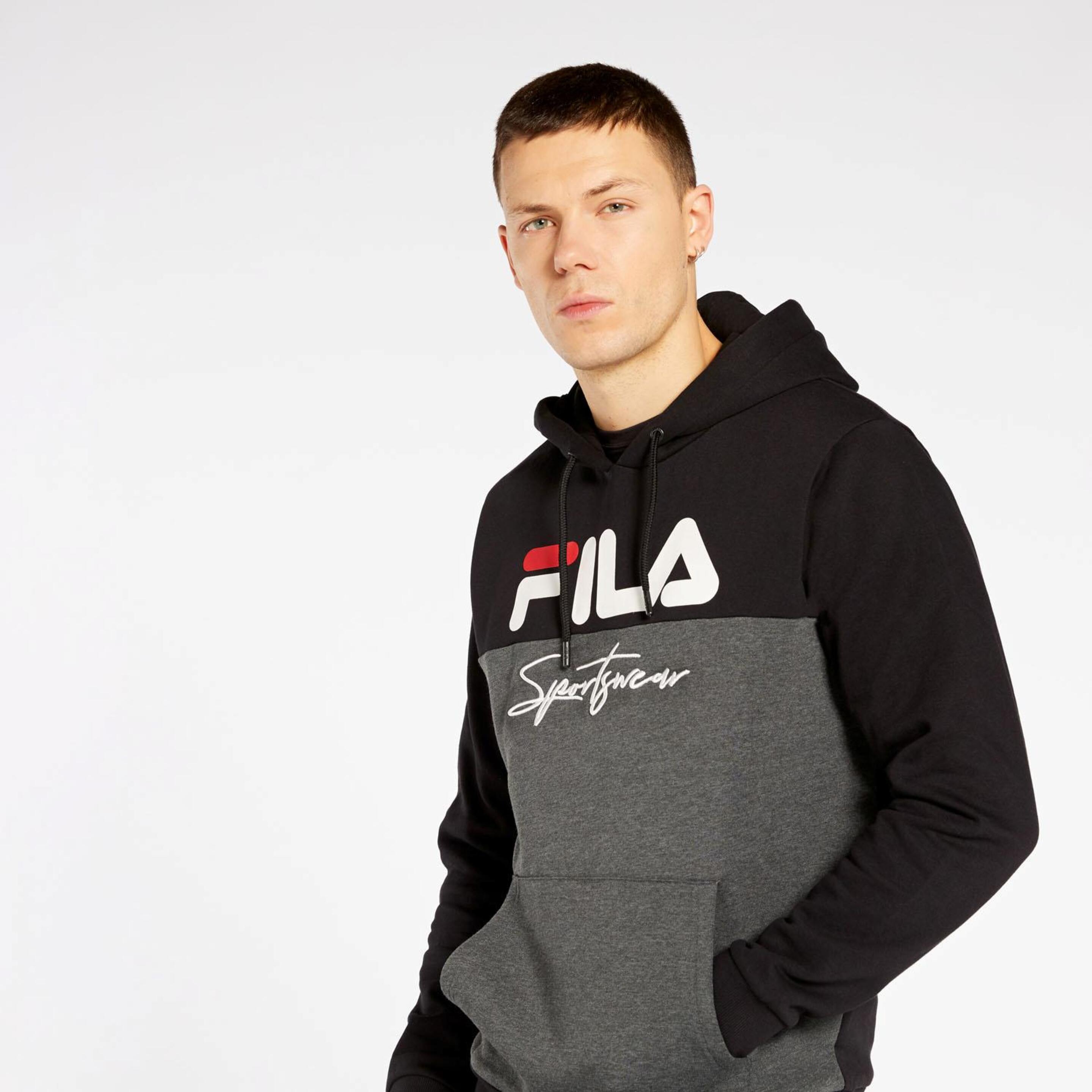 Fila Hollmann