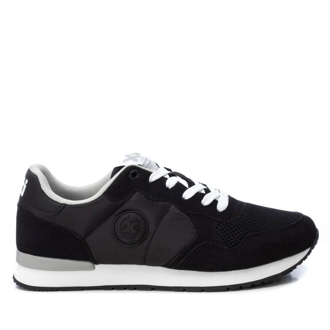 Sneaker Xti 141023 - negro - 