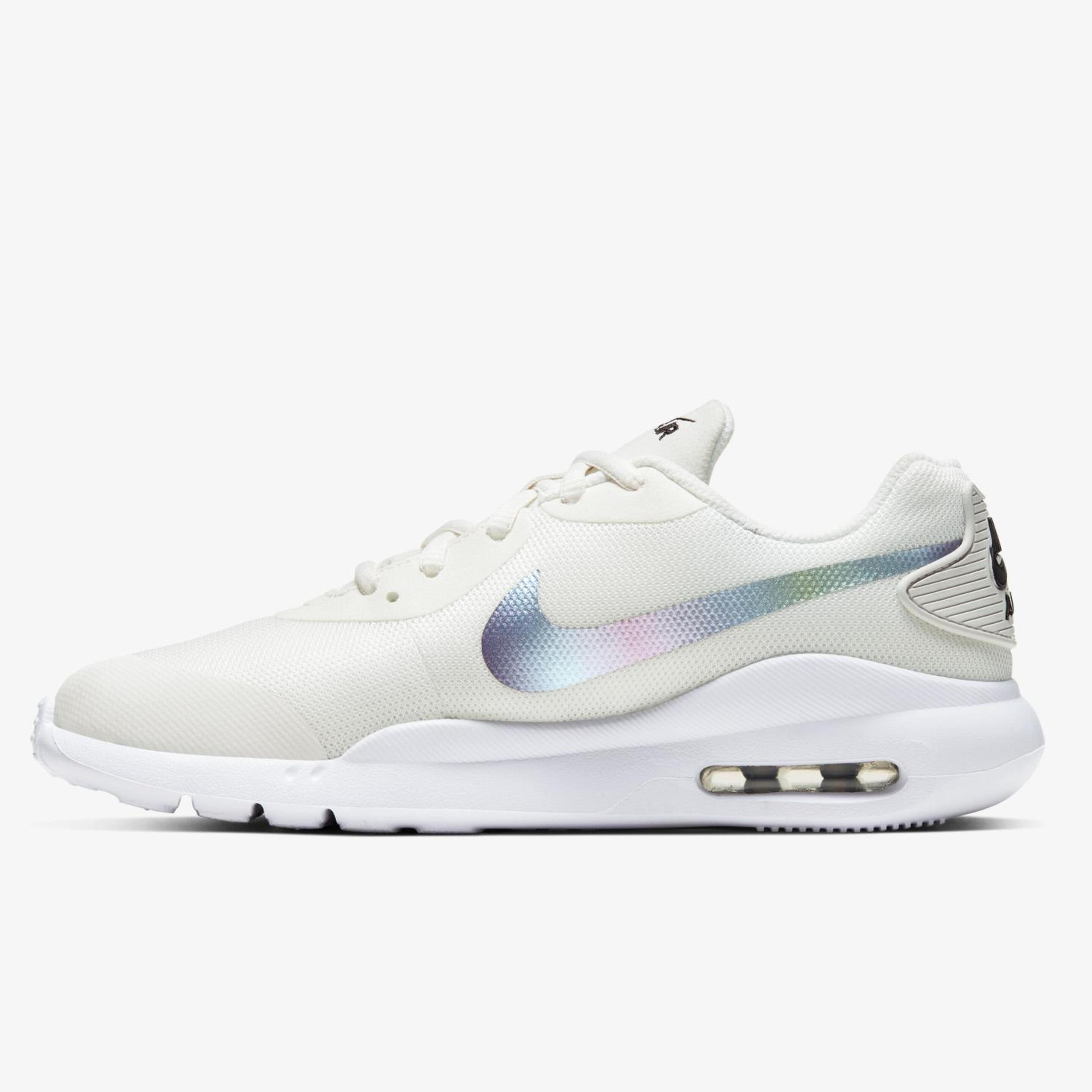 Nike Air Max Oketo