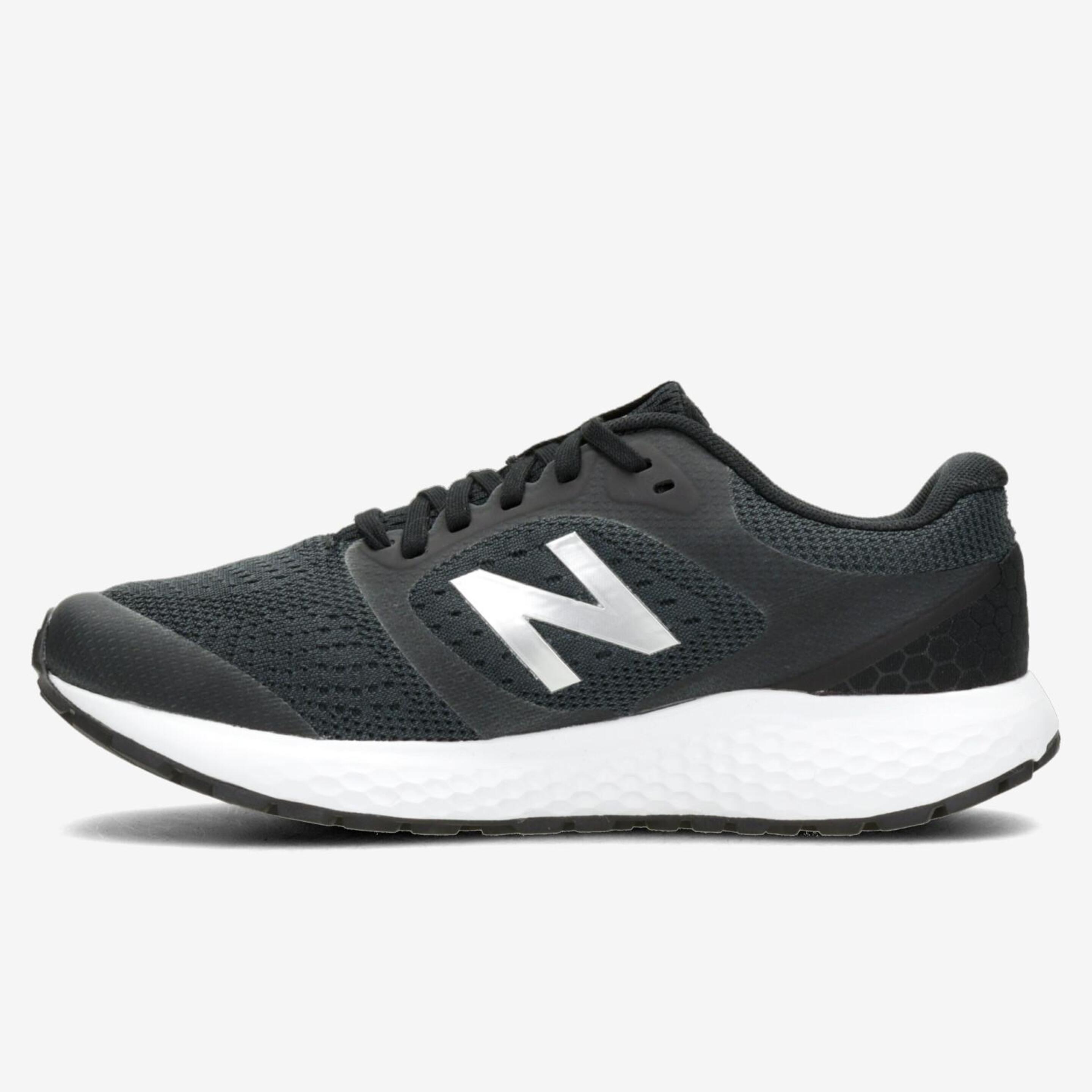 New Balance W520