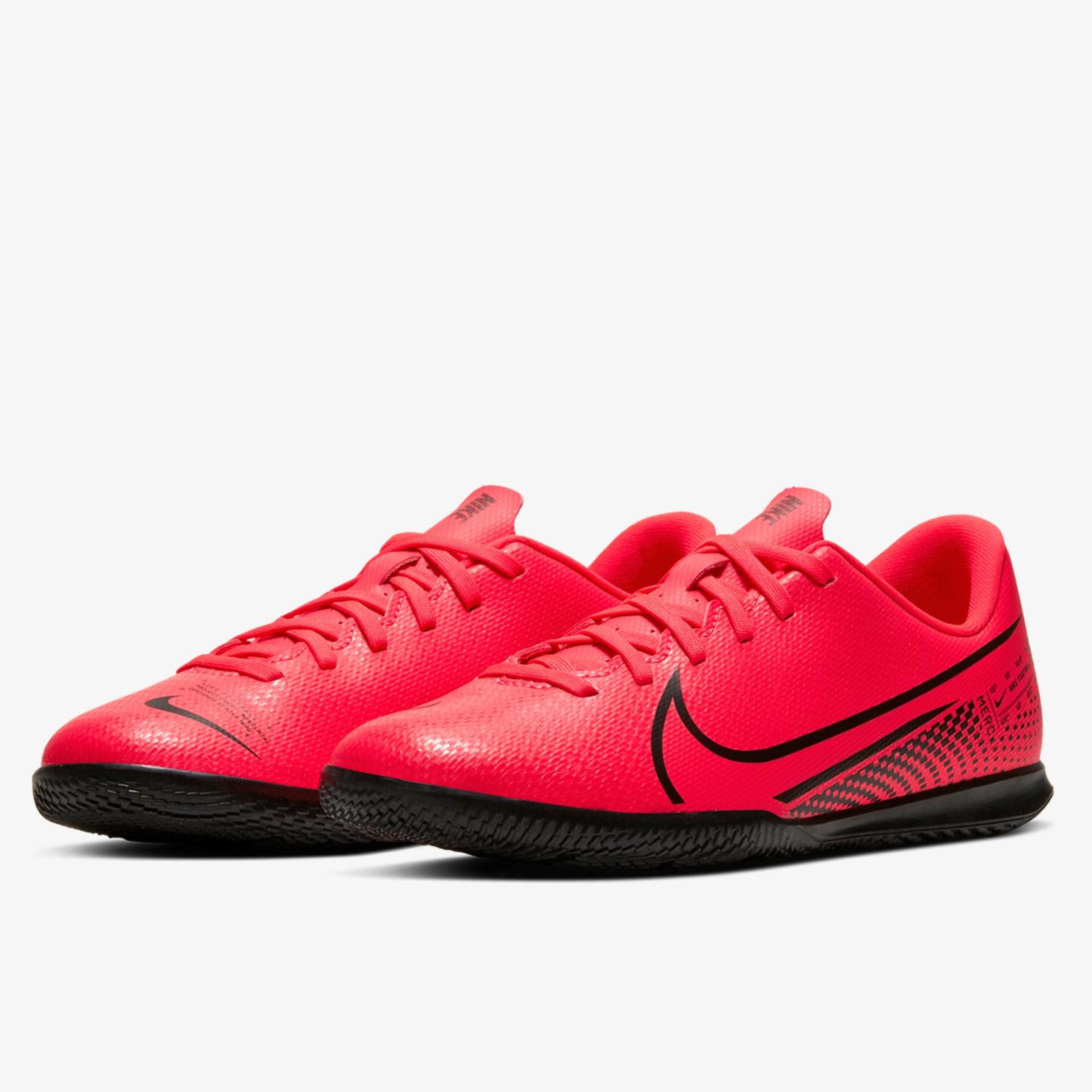 Nike Mercurial Vapor 13