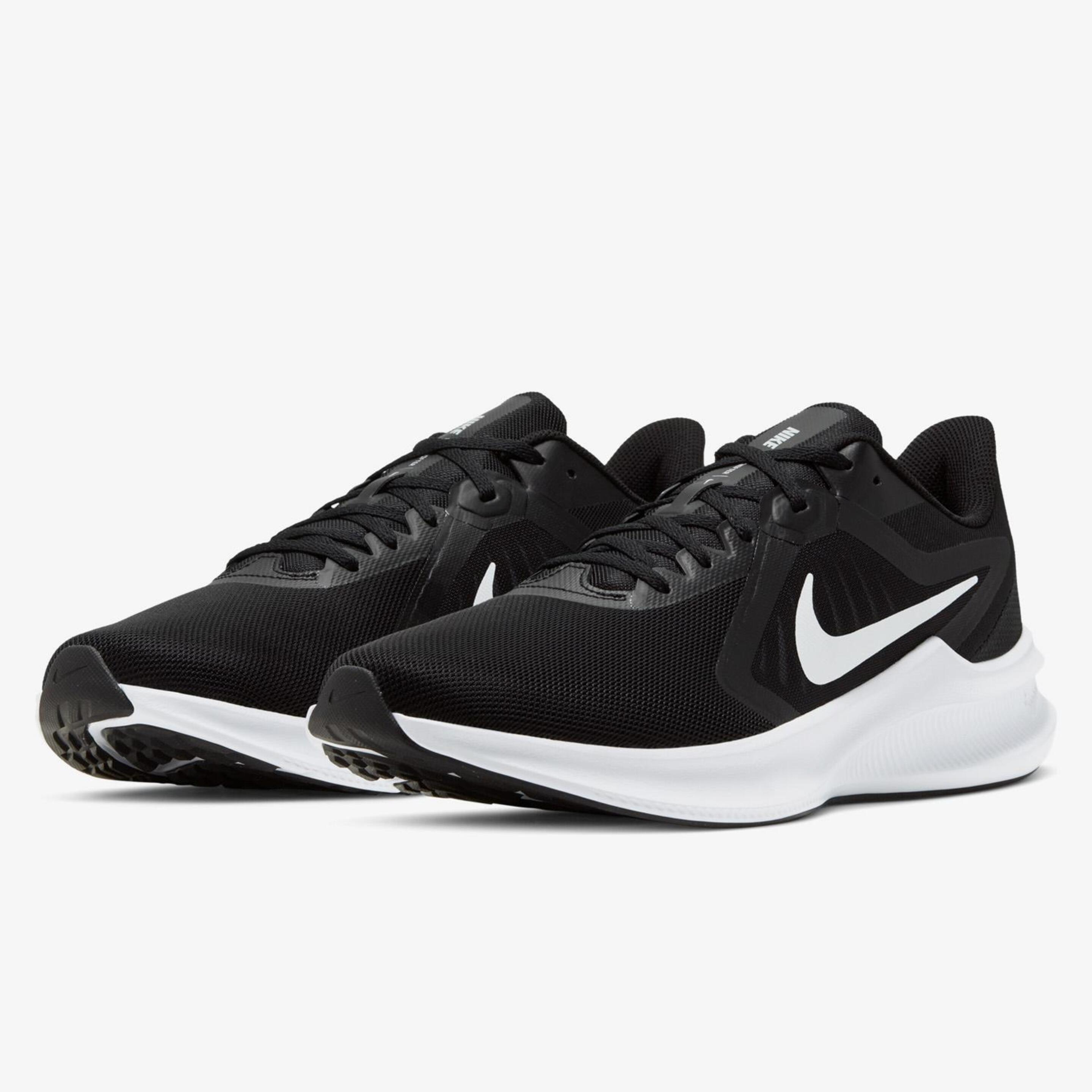 Nike Downshifter 10