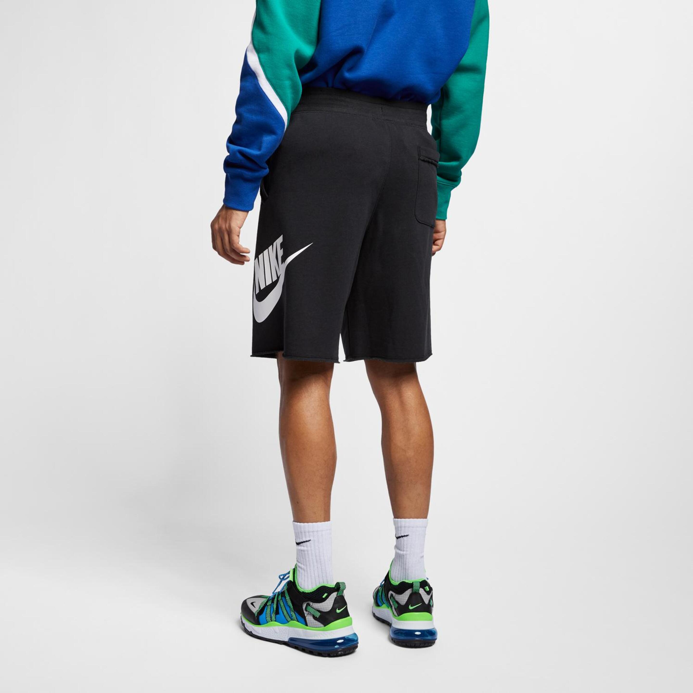 Bermudas Nike