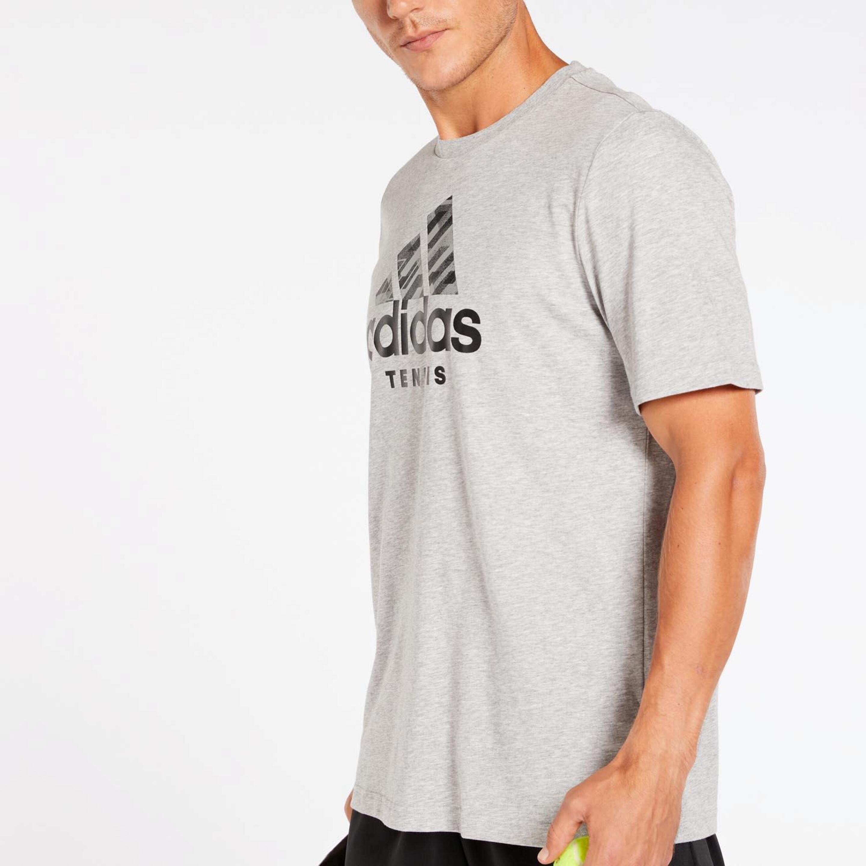 Camiseta adidas