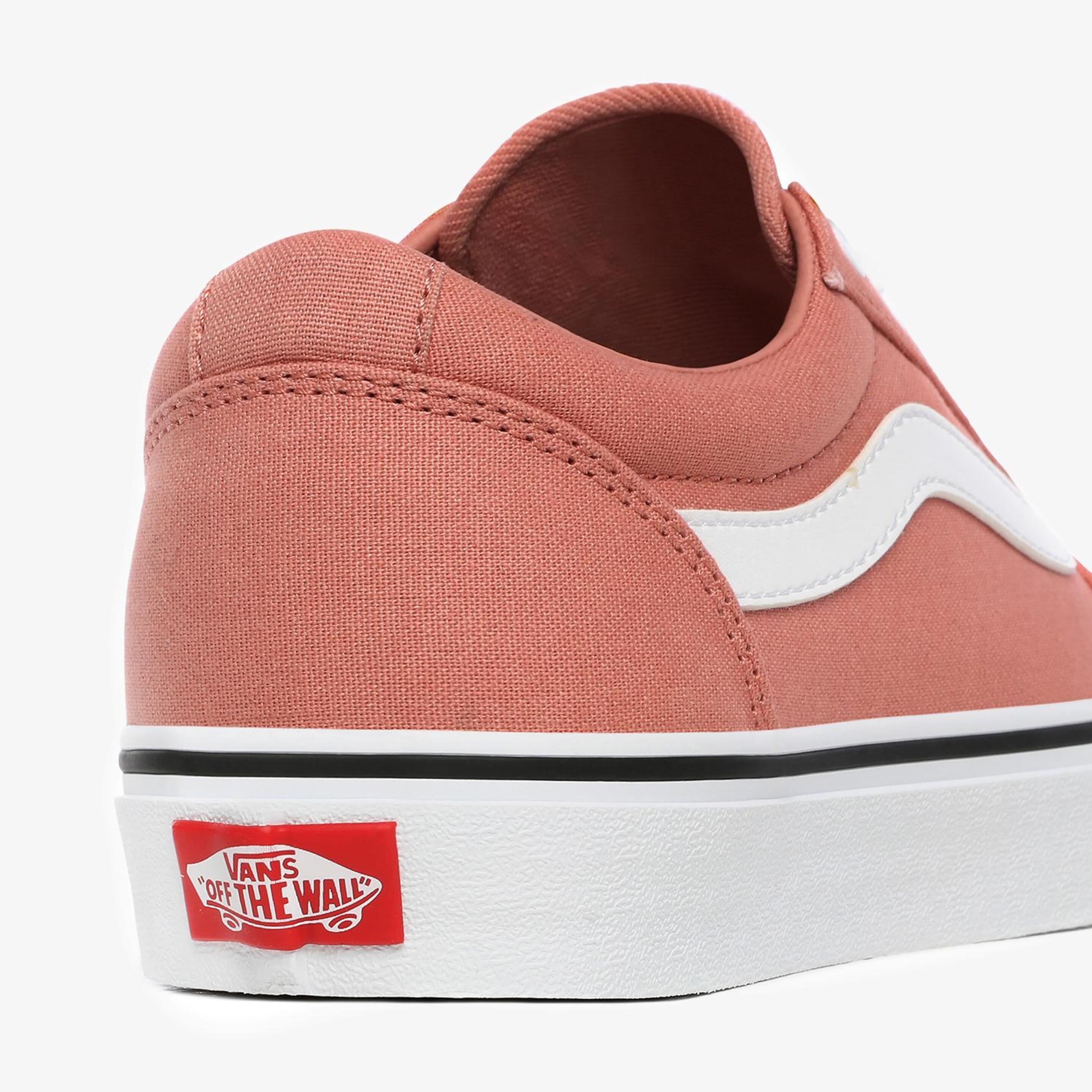 Vans Ward