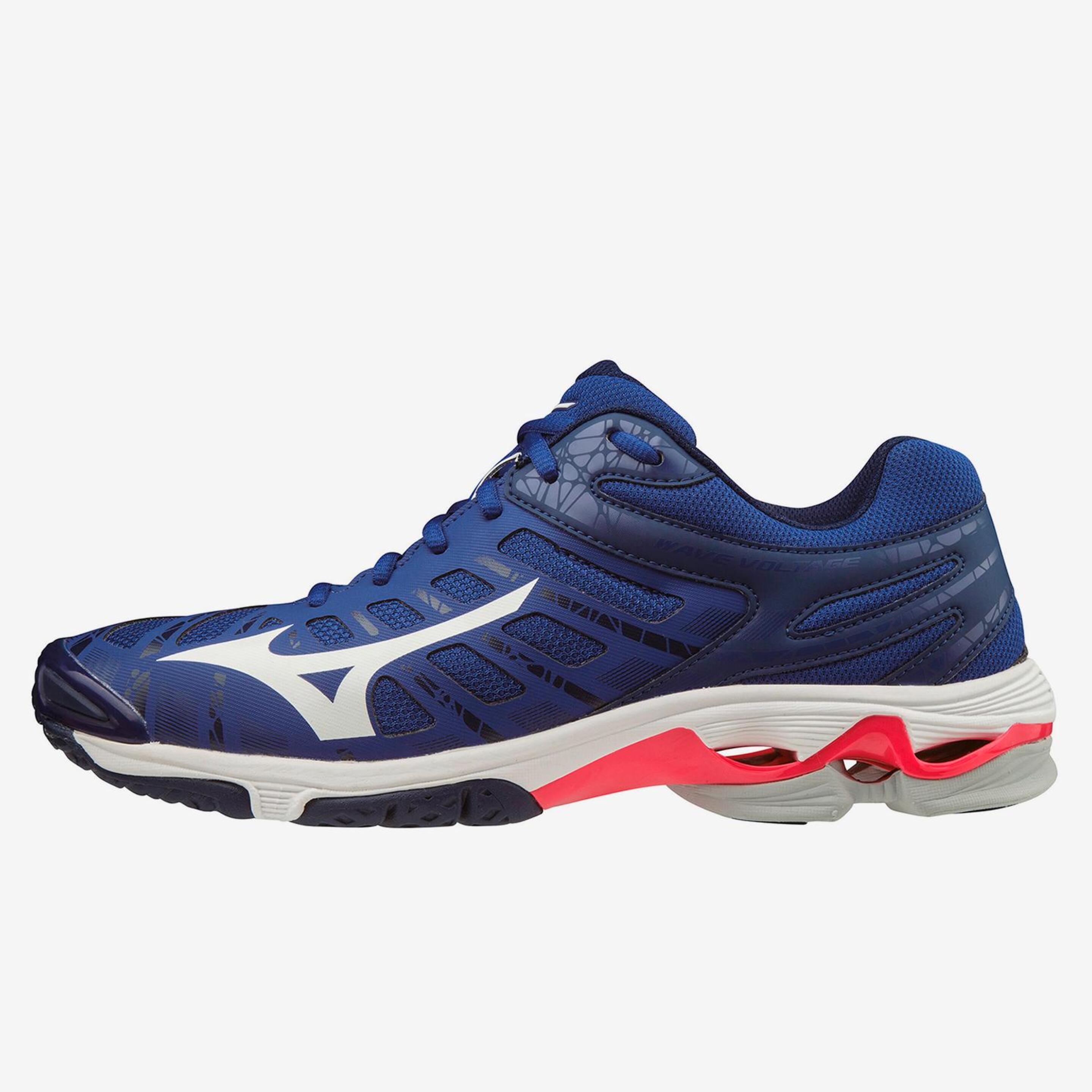 Mizuno Wave Voltage