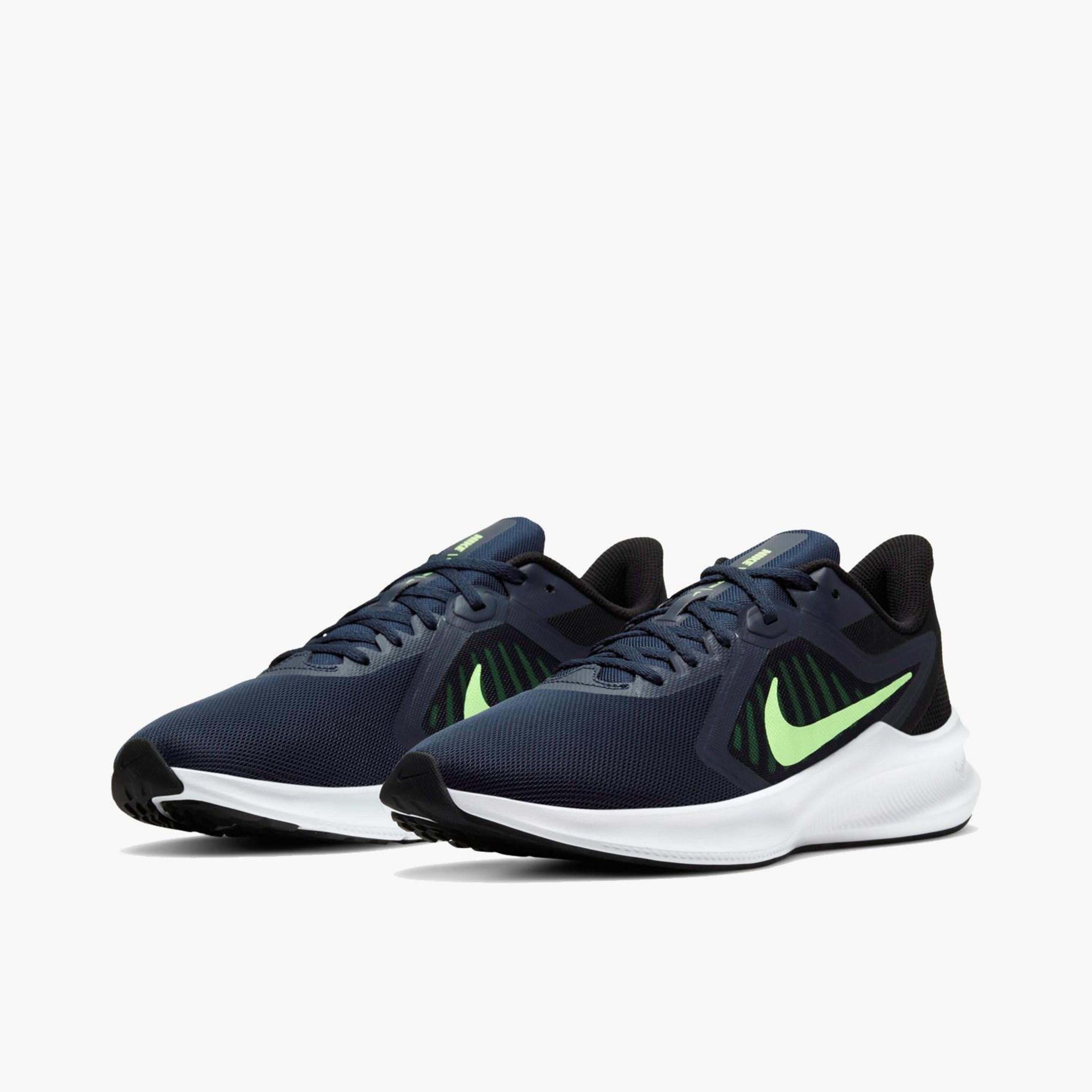 Nike Downshifter 10