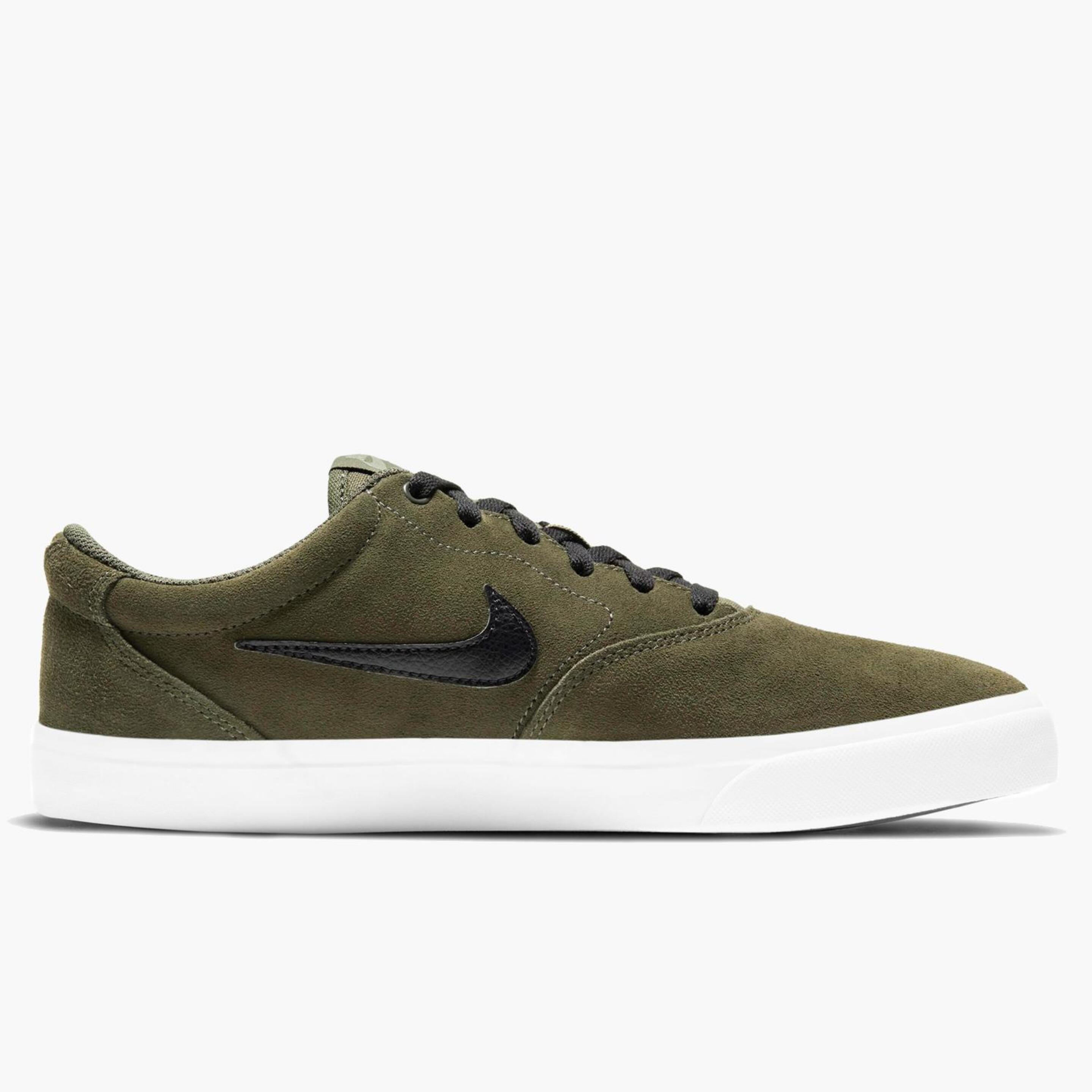Nike Charge Suede Skate
