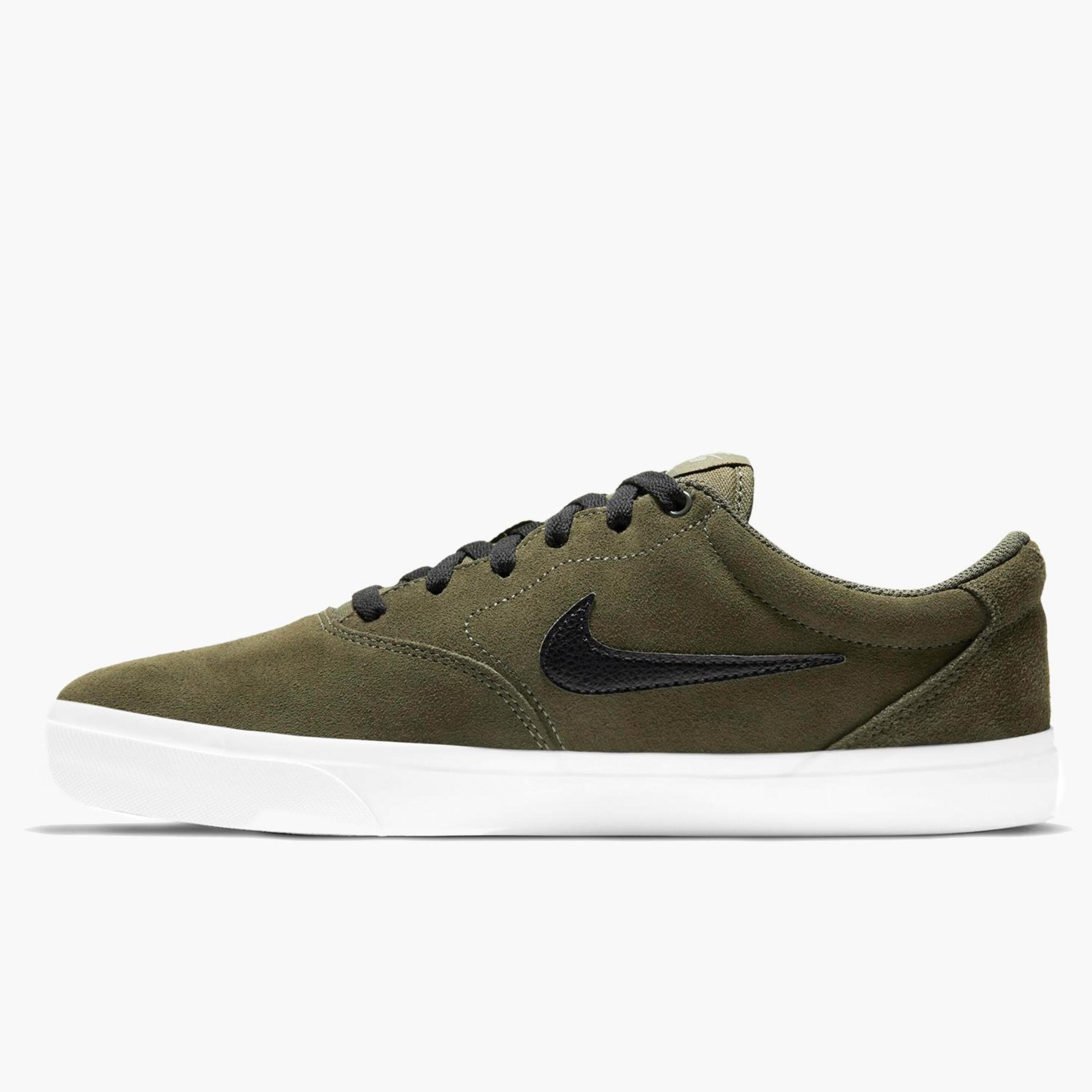 Nike Charge Suede Skate