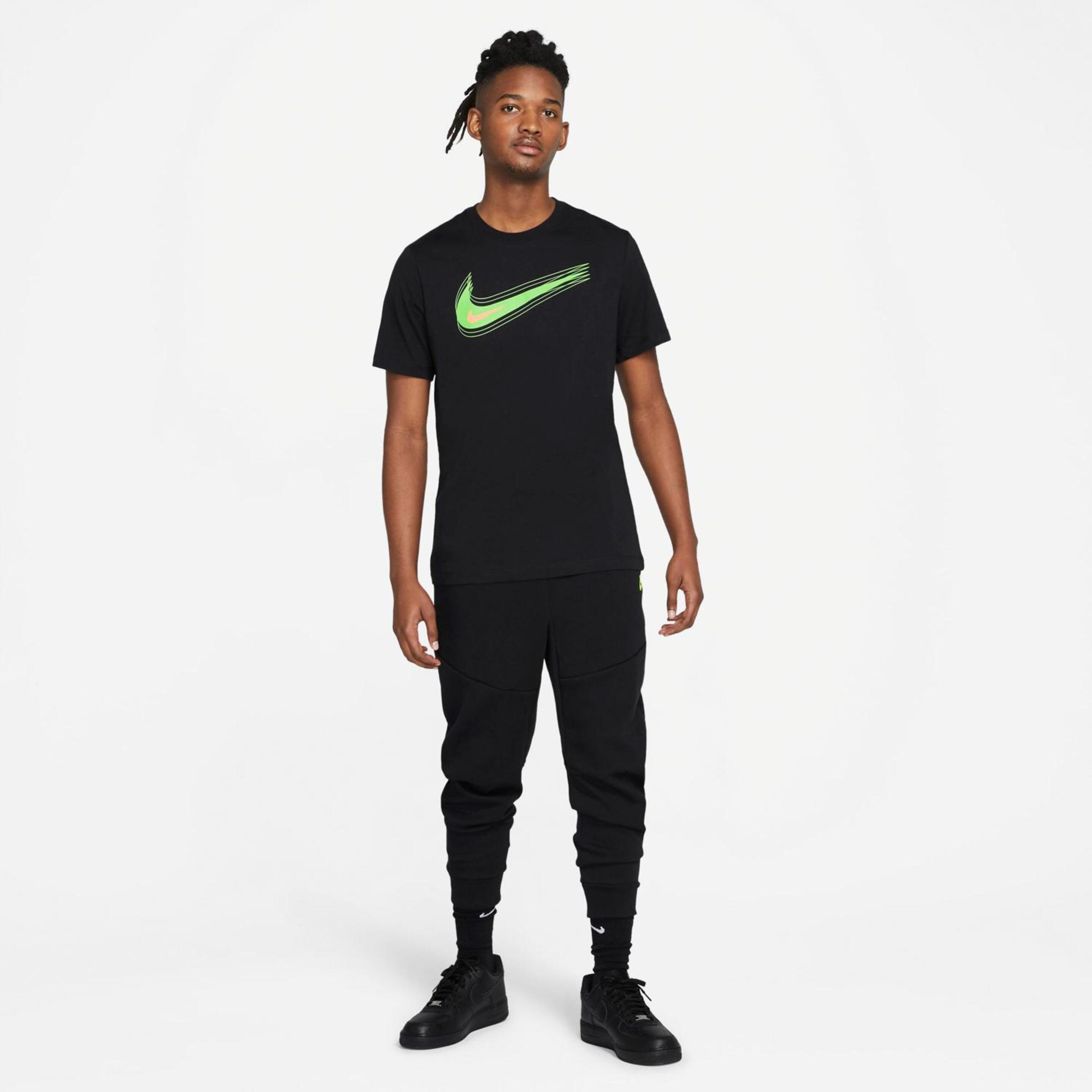 T-shirt Nike D.swoosh