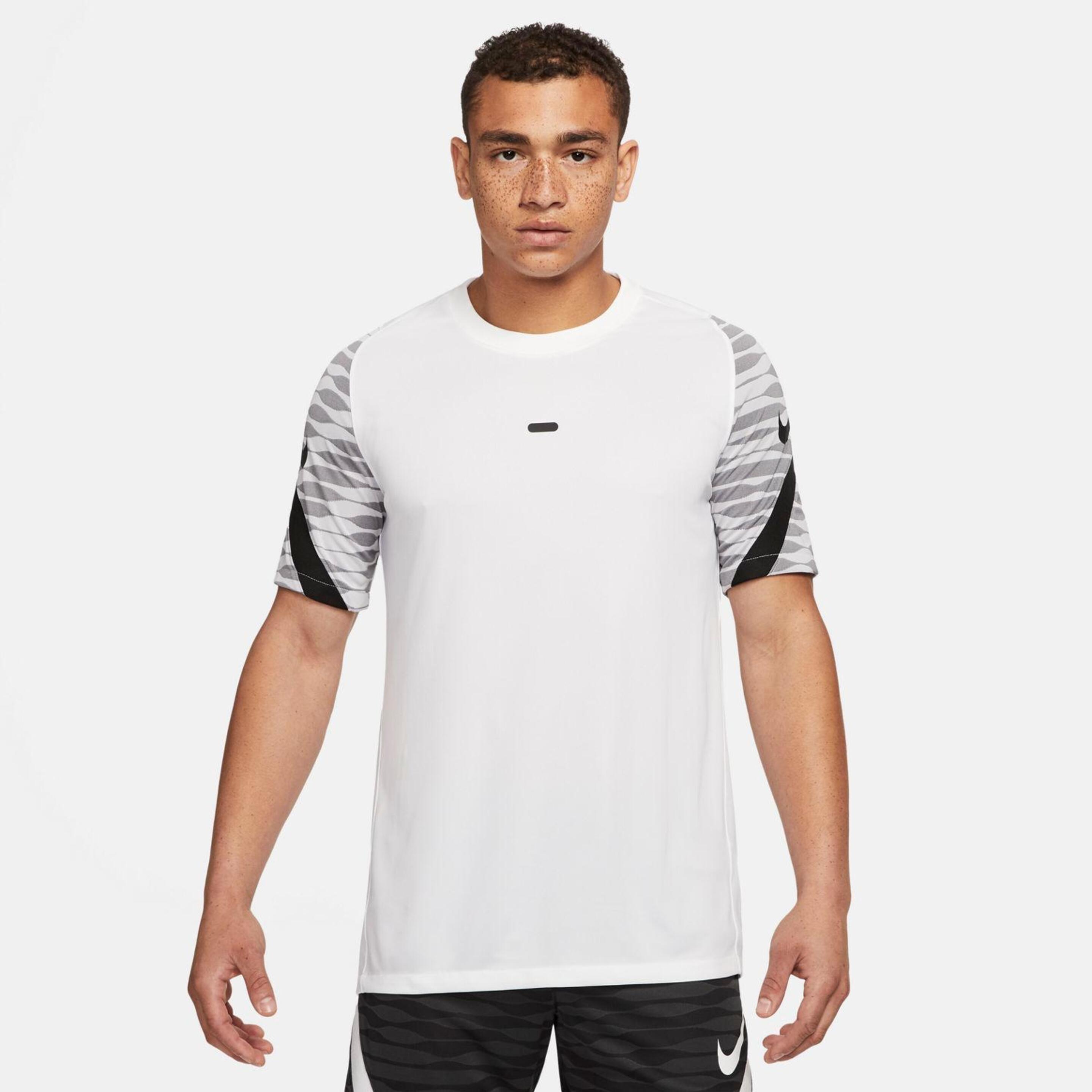 T-shirt Nike Dry Strke21