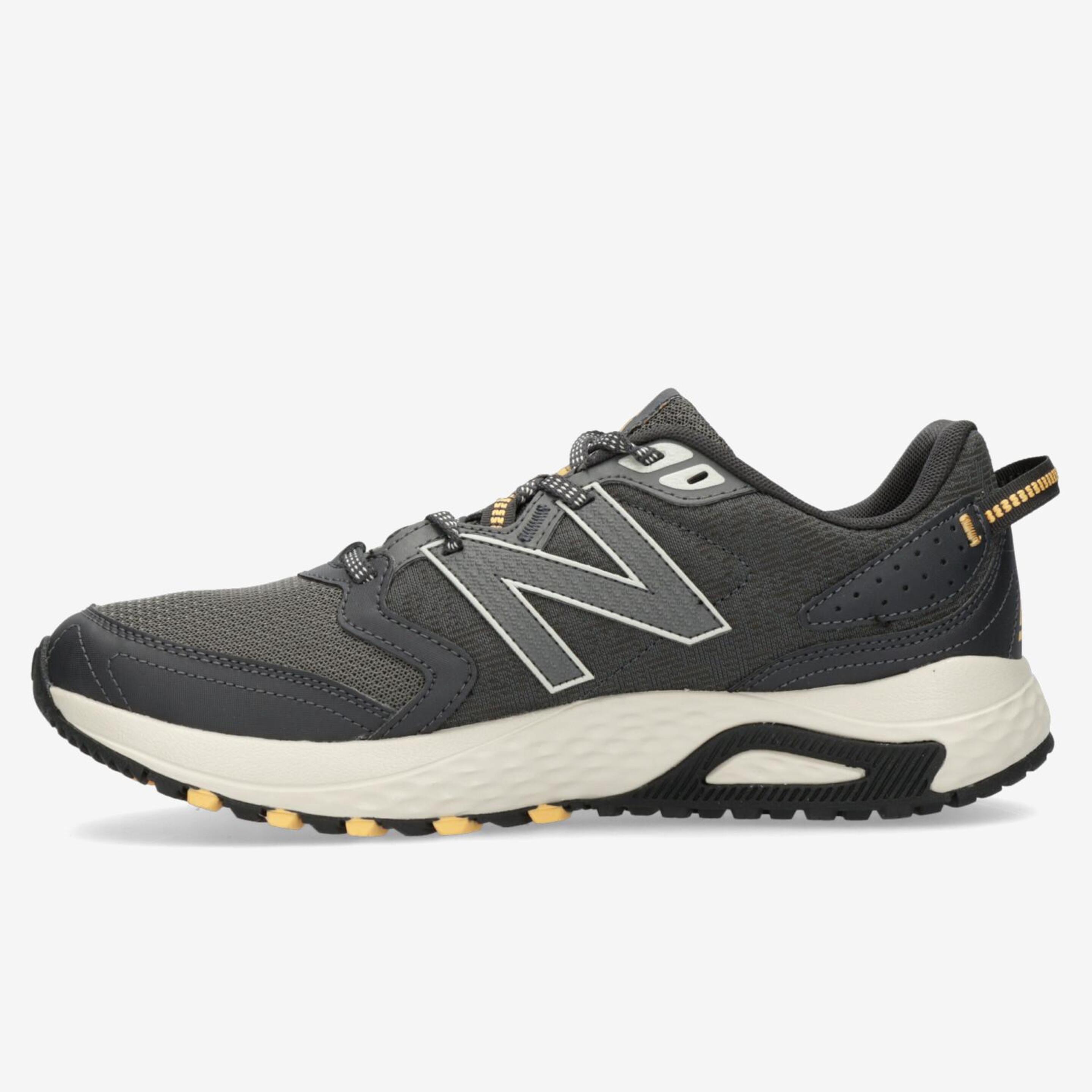 New Balance Mt410