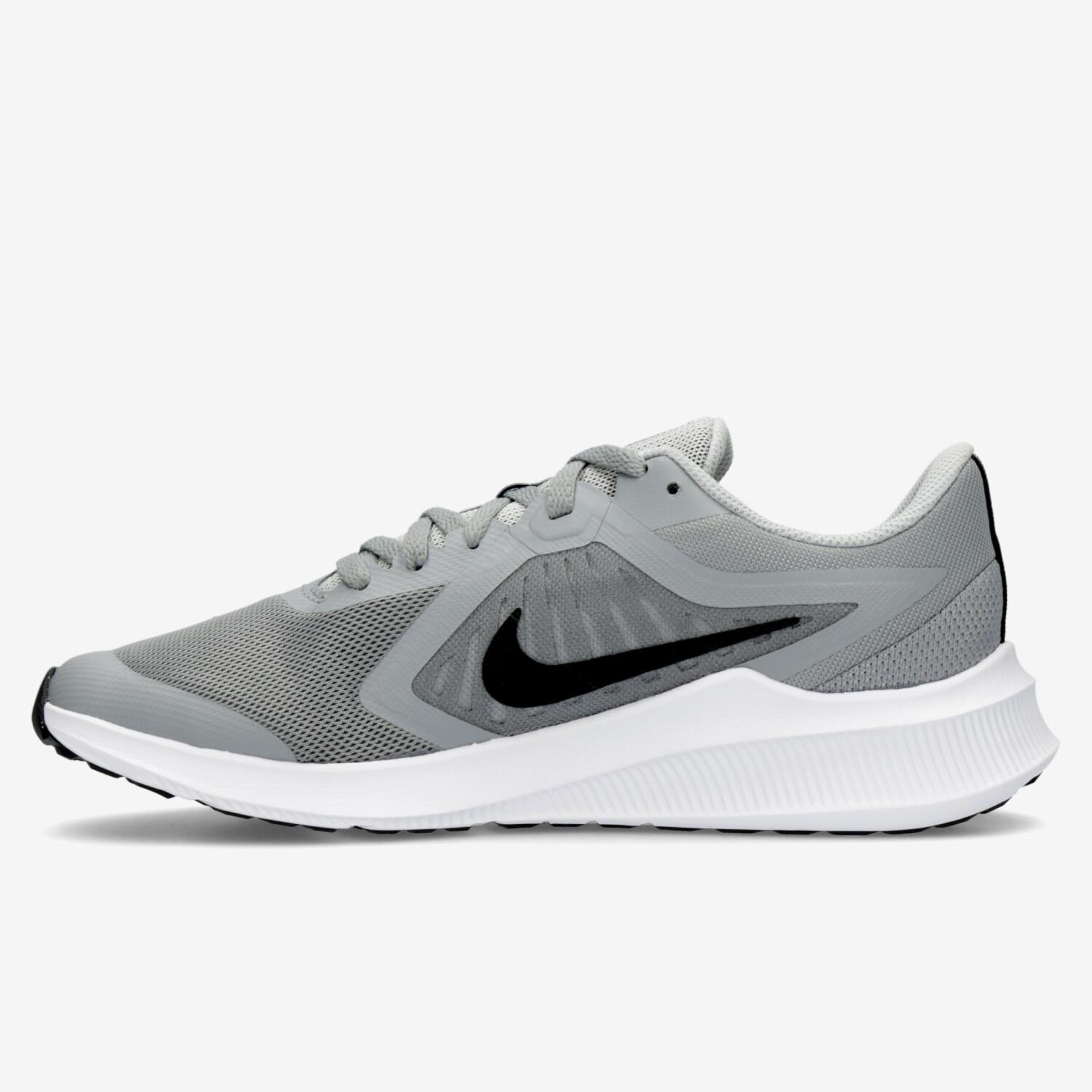 Nike Downshifter 10