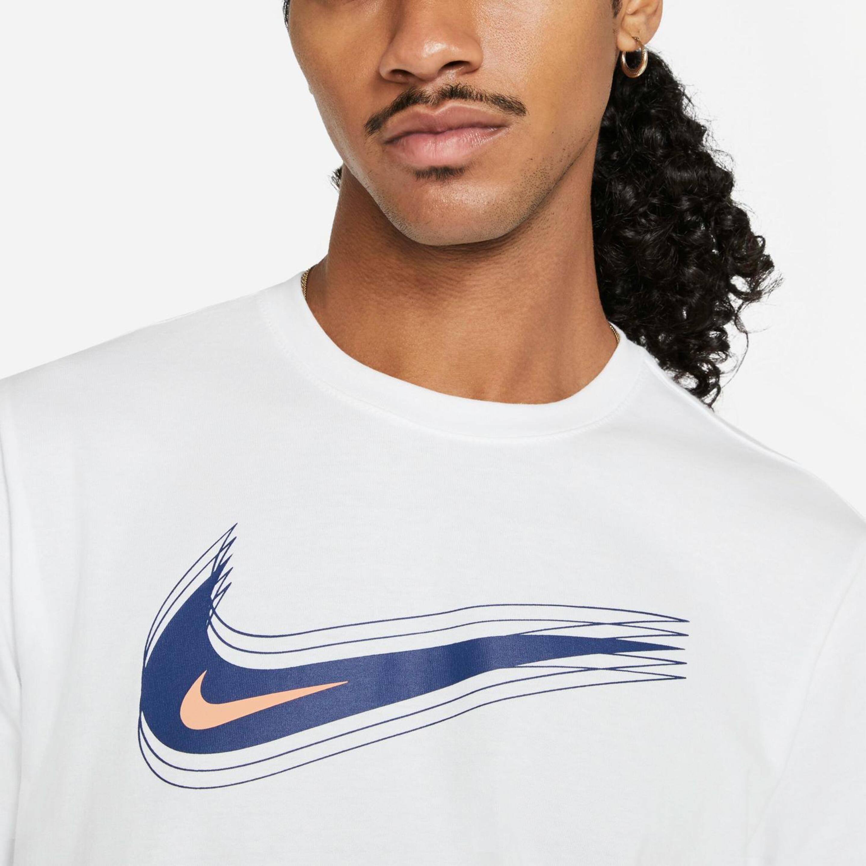 T-shirt Nike D Swoosh