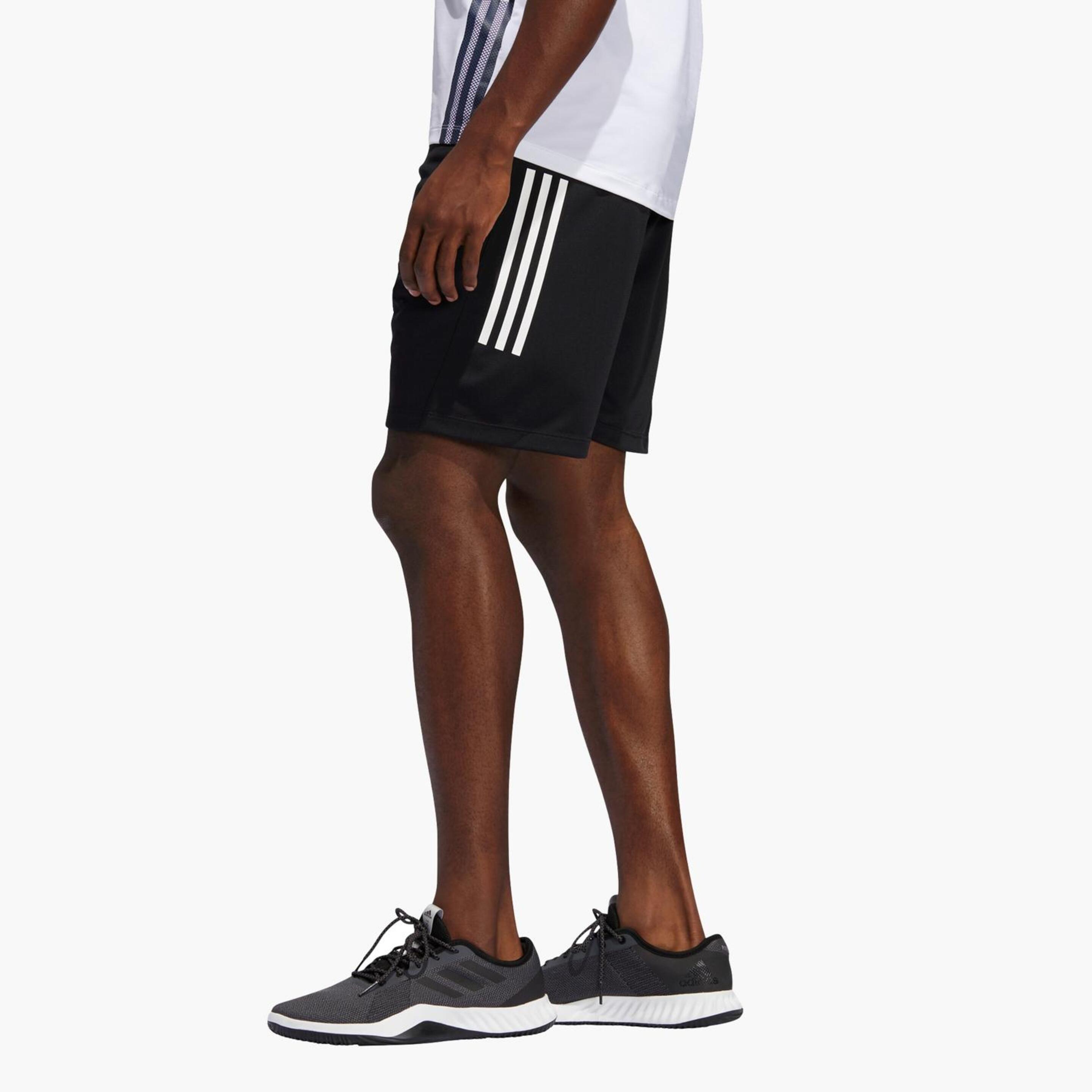 Calções adidas 3 Stripes