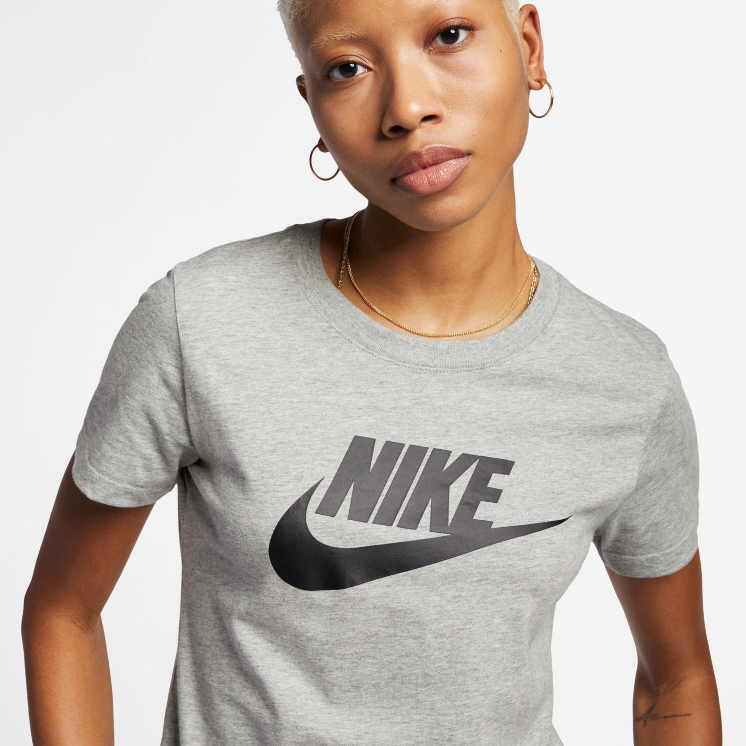 T-shirt Nike Clublogo