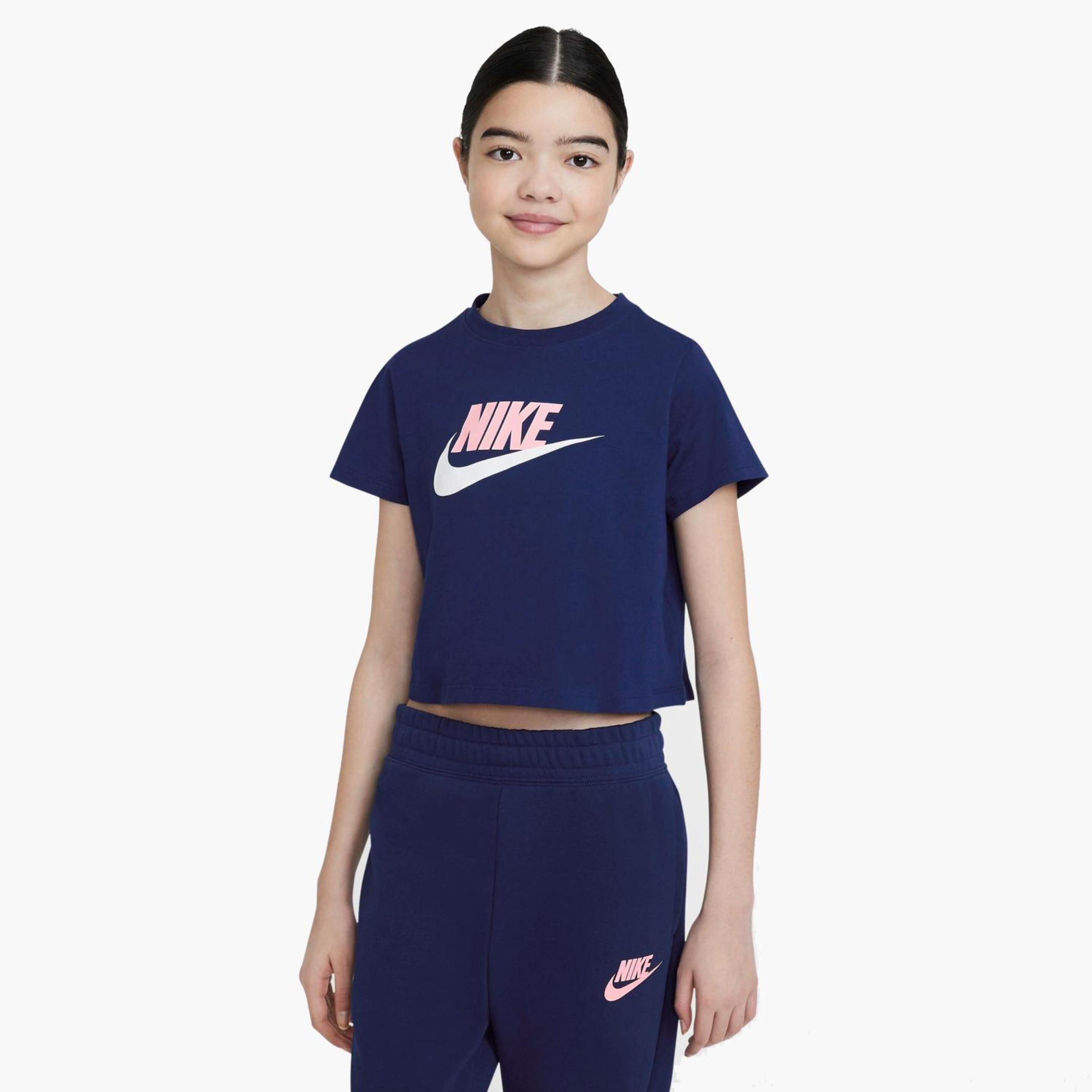 Nike Sportswear